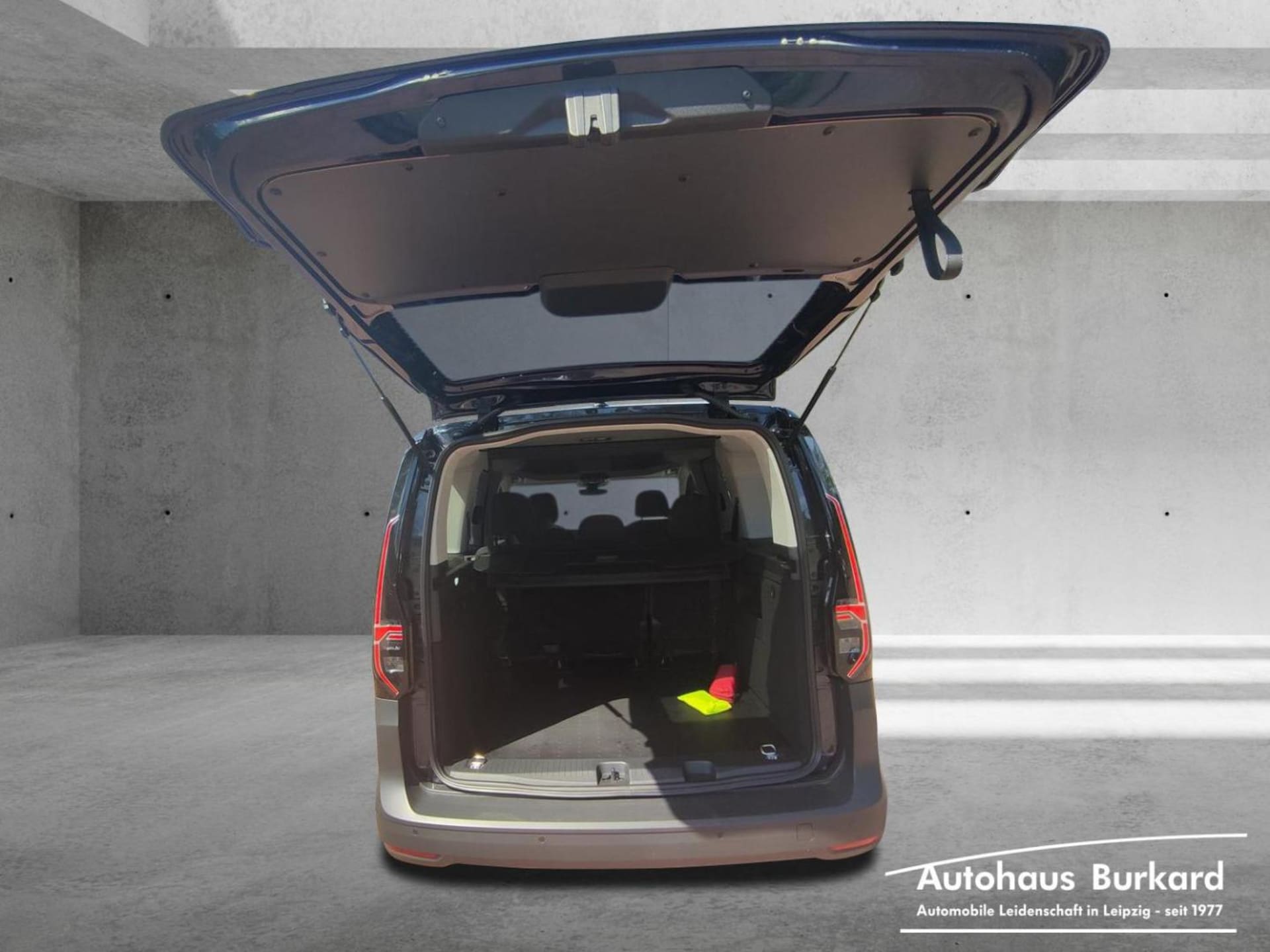 Volkswagen Caddy Basis-Modell