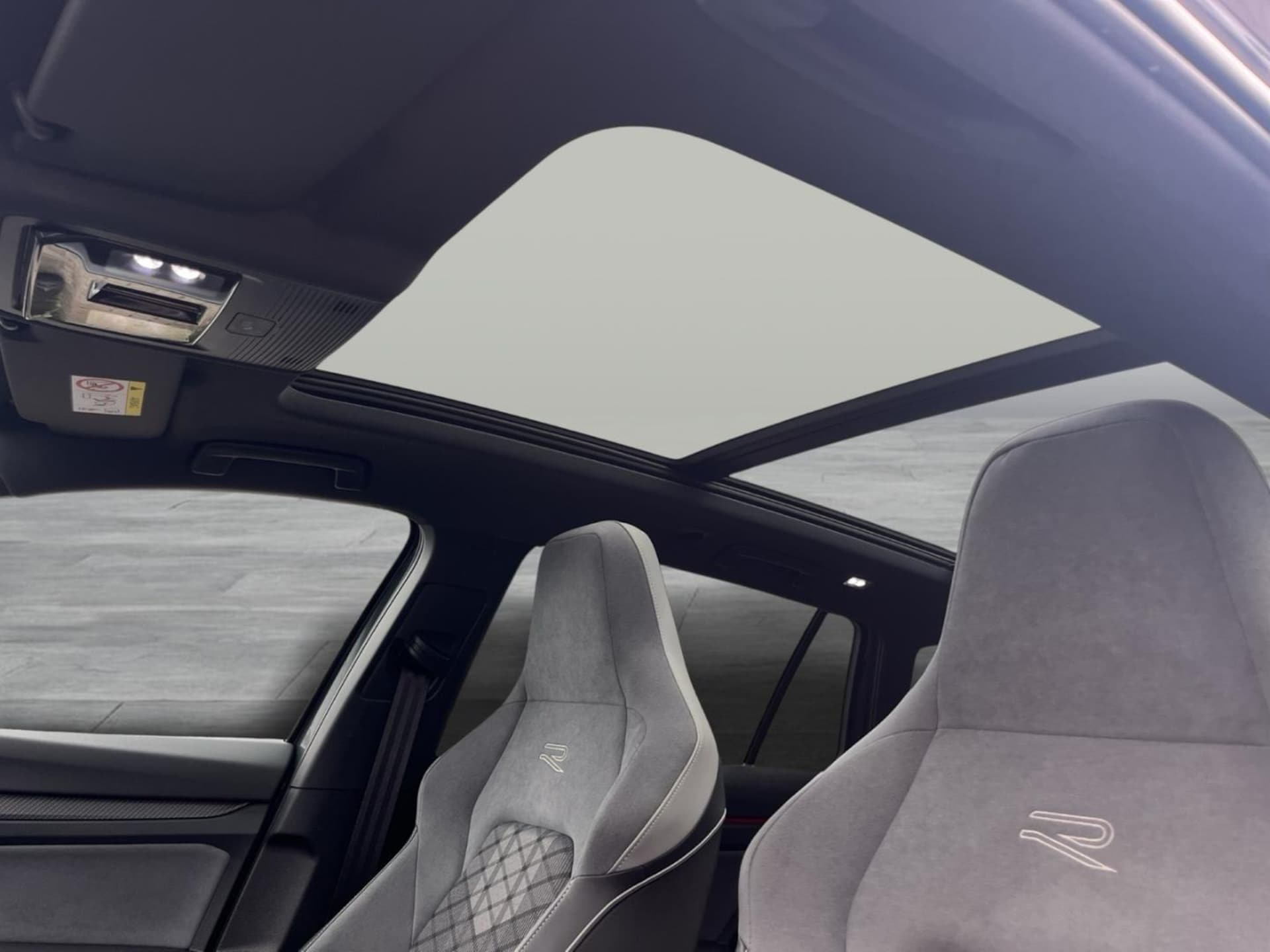 Volkswagen Golf Variant R-Line