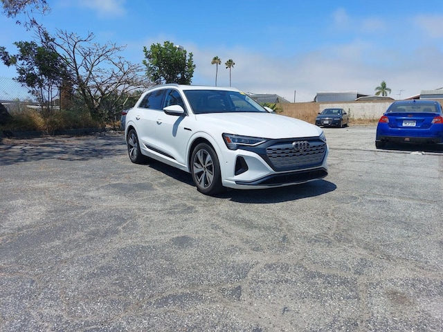 2024 Audi Q8 e-tron