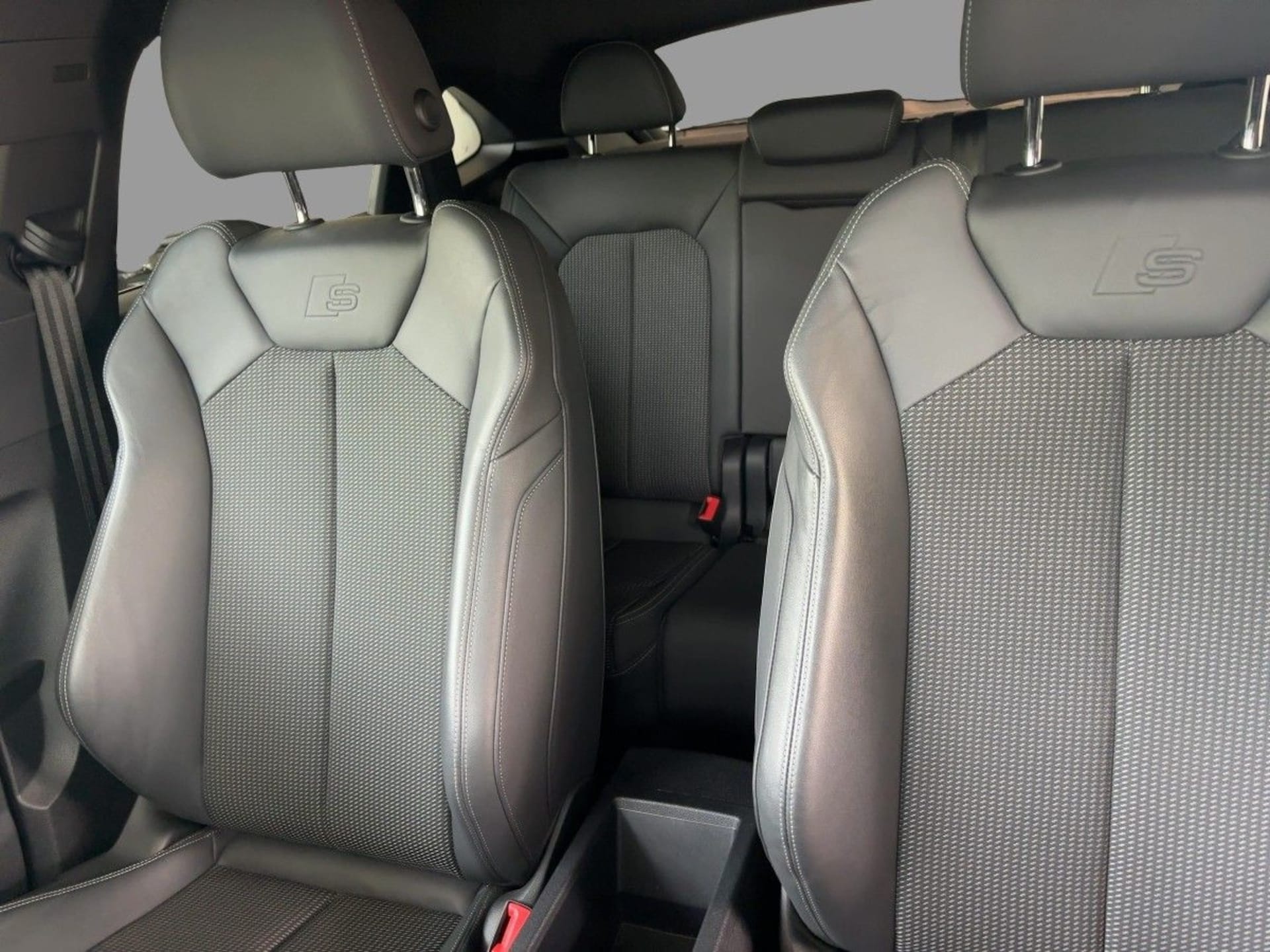 Audi Q3 Sportback S line