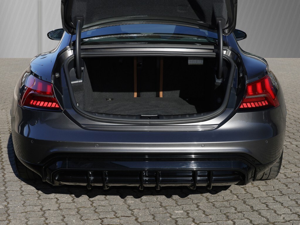 Image about Audi RS e-tron GT e-tron quattro