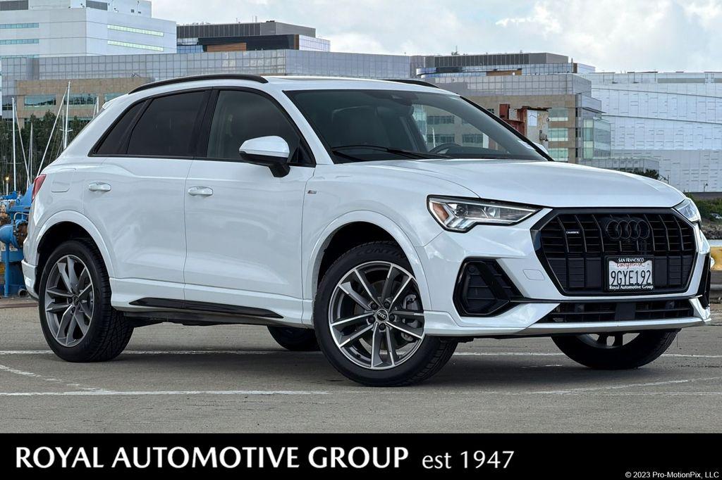2023 Audi Q3 45 TFSI S Line Premium Plus quattro's photo