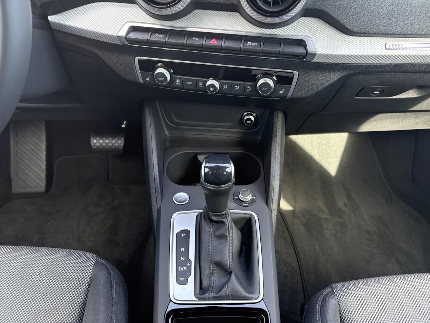 Bild über Audi Q2 advanced 35 TFSI S tronic - für weitere Informationen kontaktieren Sie den Audi Partner