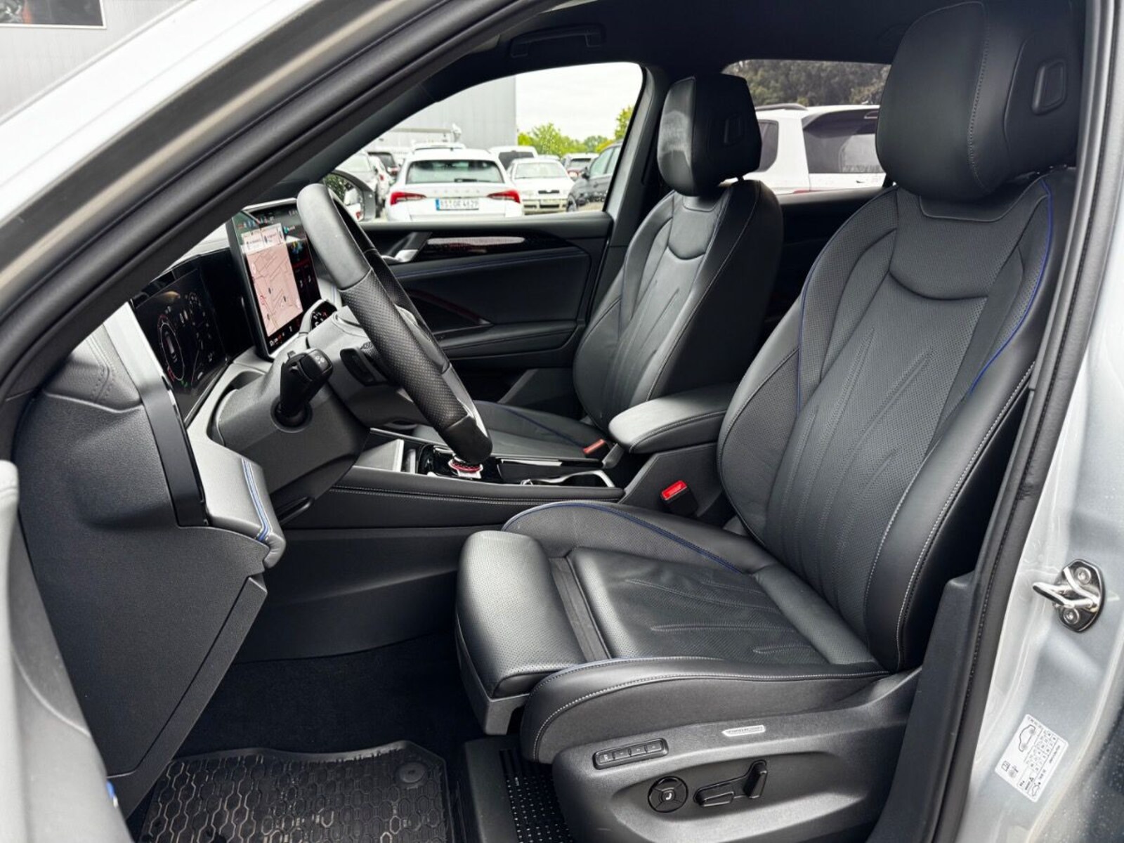 Volkswagen Tiguan – Bild 10