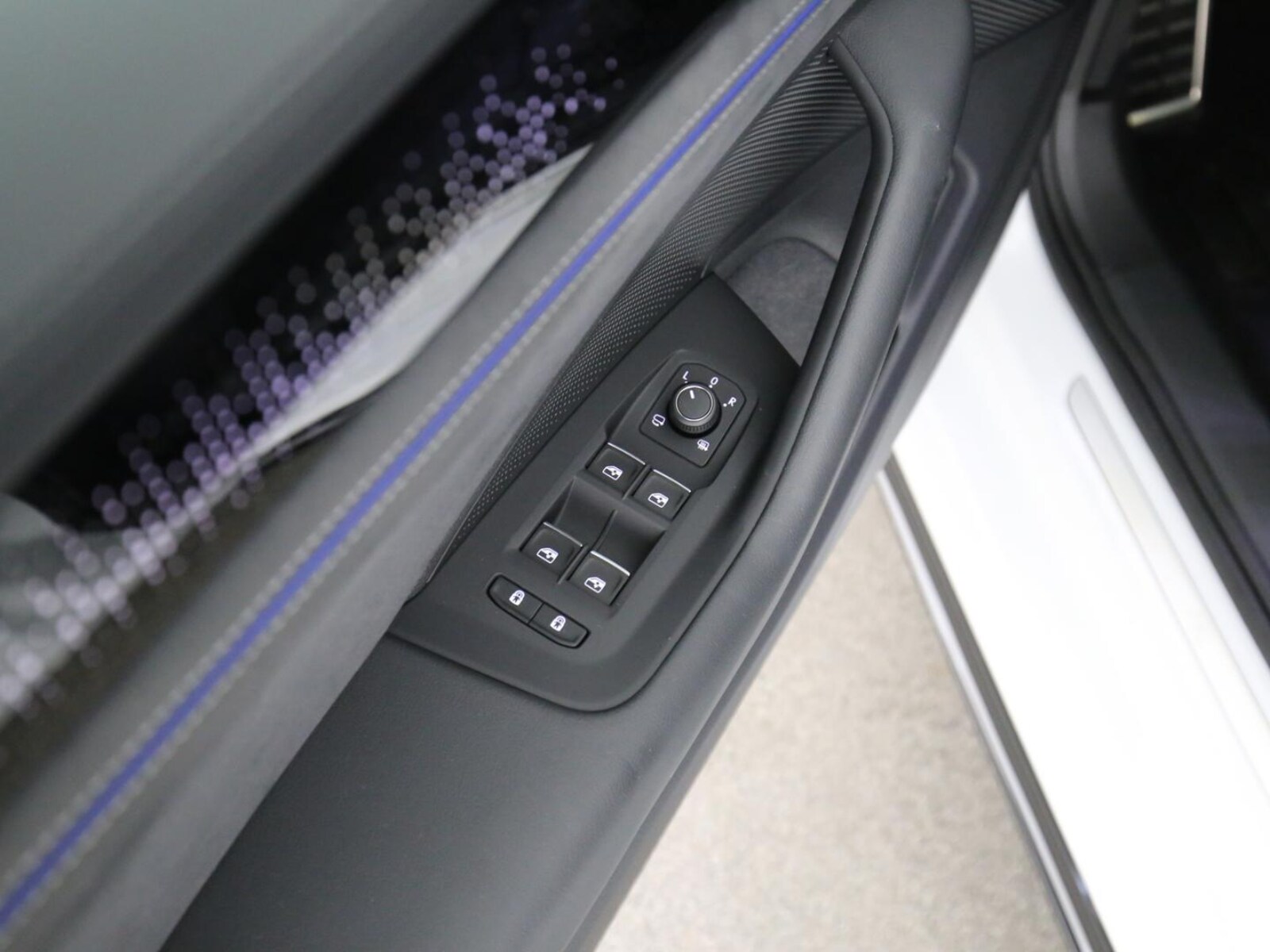 Volkswagen Passat – Bild 23