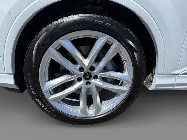 2025 Audi Q7 Premium Plus - Photo 9