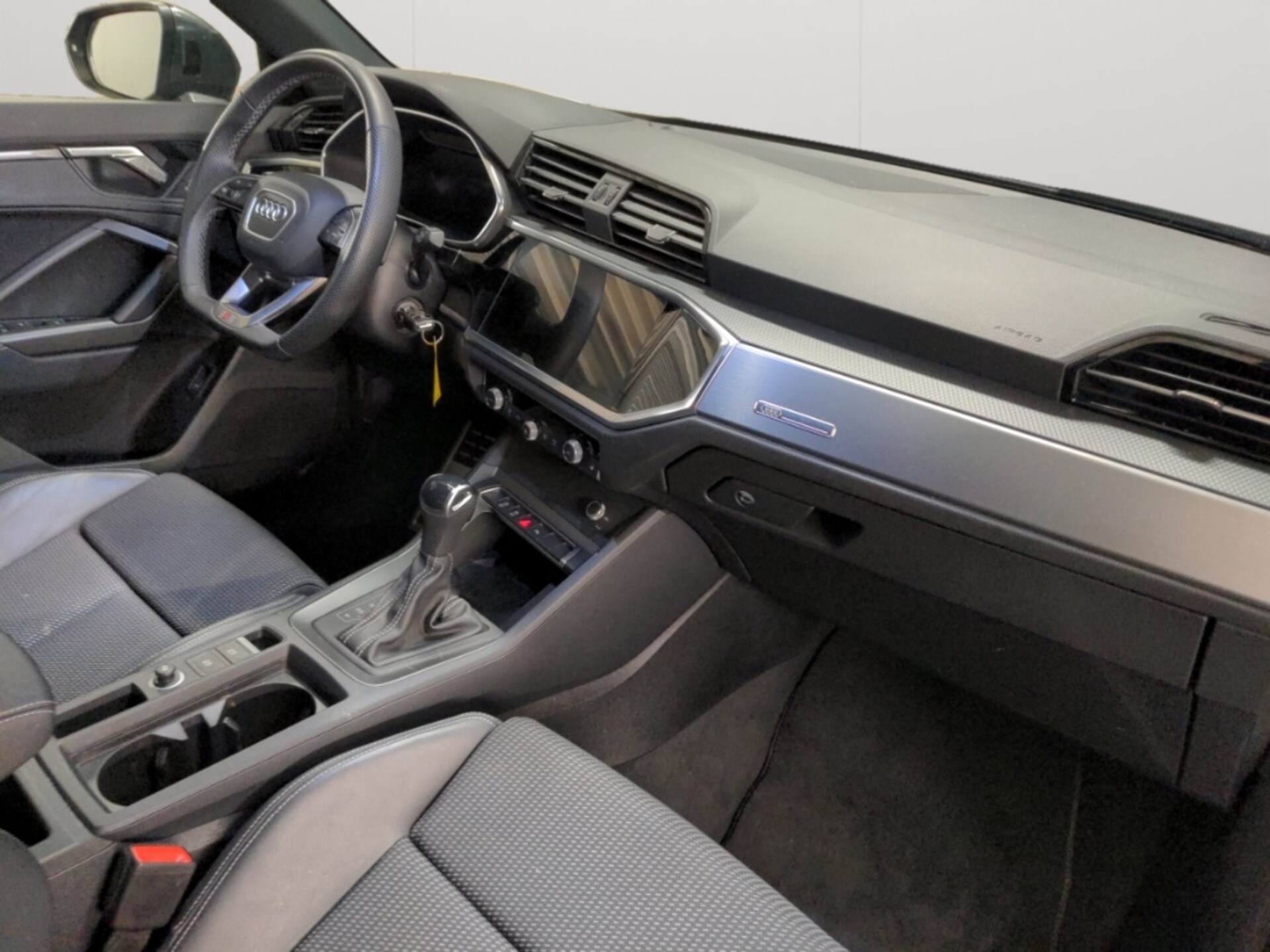 Audi Q3 SUV S line