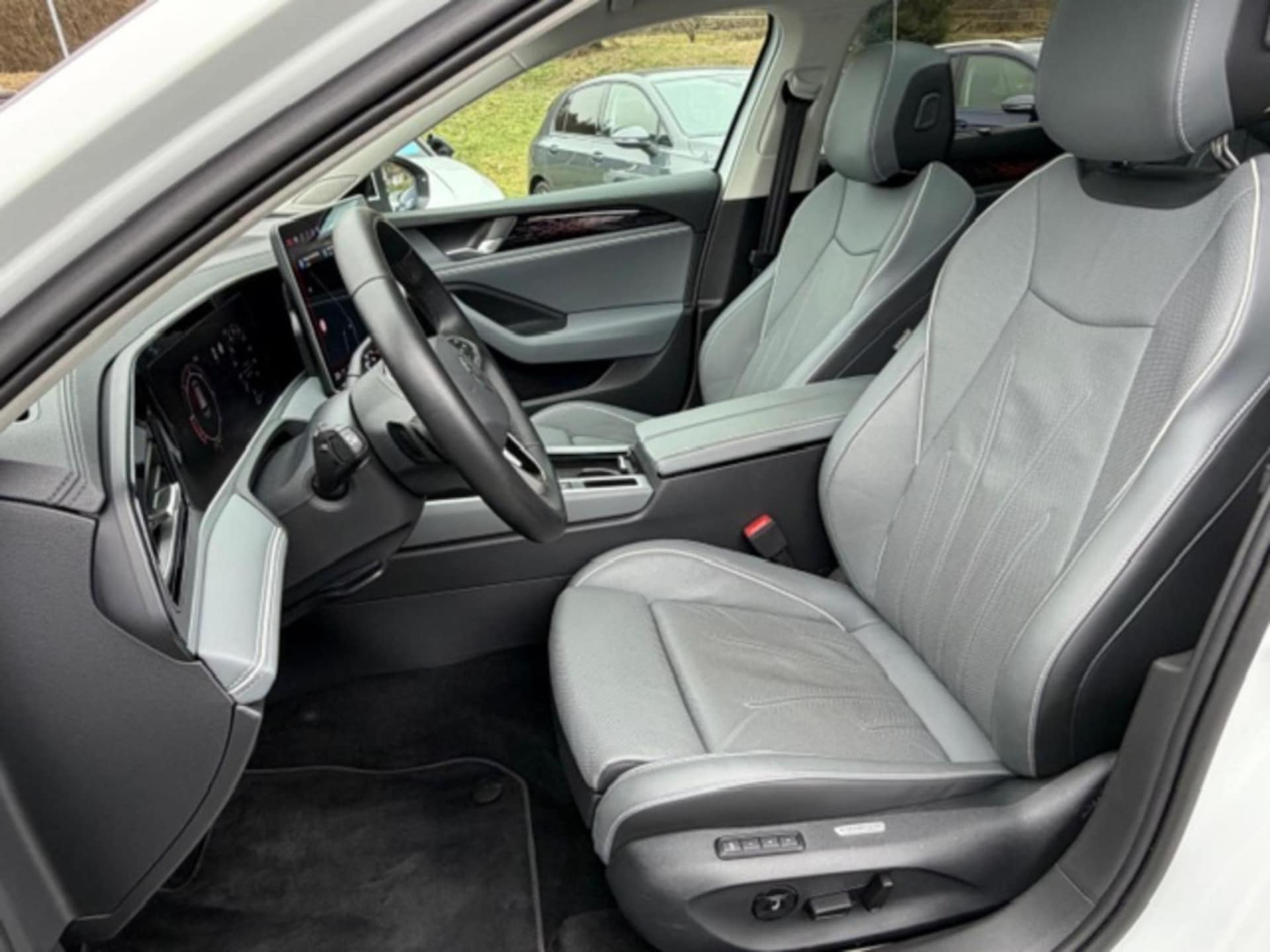 Volkswagen Passat Elegance