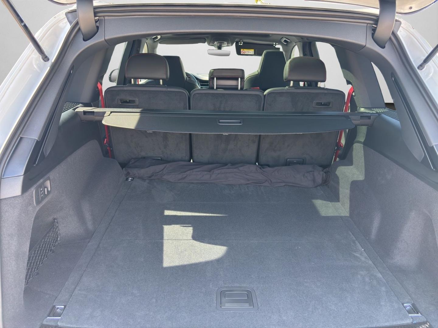 Bild über Audi Q7 SUV S line business TDI quattro 210 kW tiptronic - für weitere Informationen kontaktieren Sie den Audi Partner