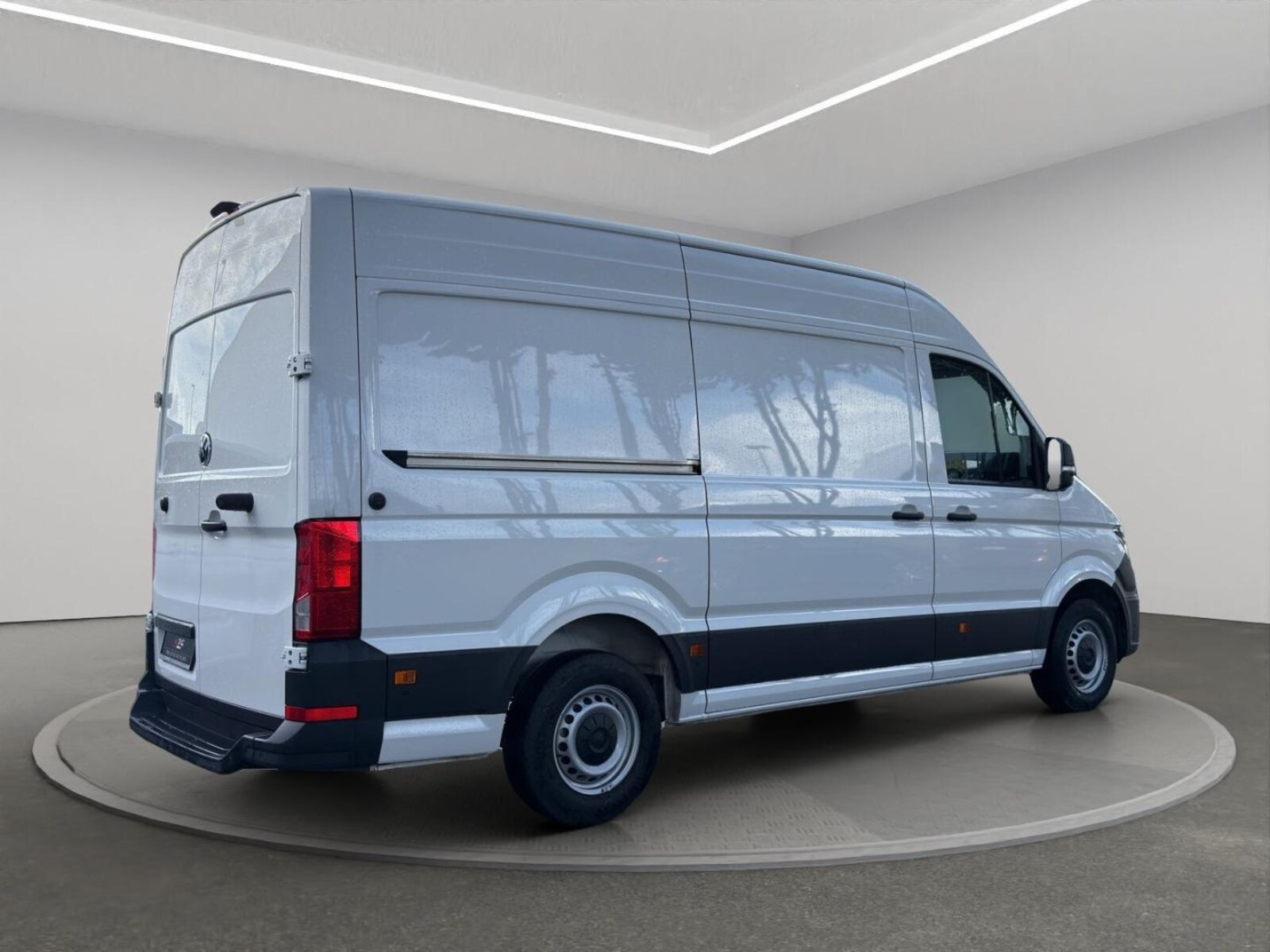 Volkswagen Crafter Kasten mittlerer Radstand – Bild 4