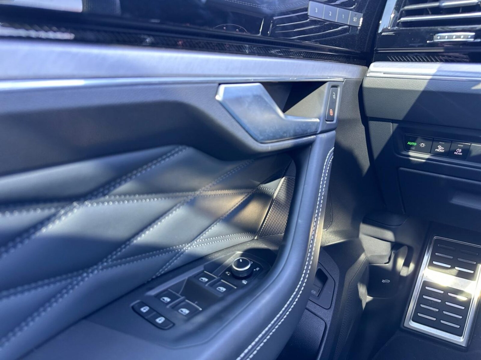 Volkswagen Touareg – Bild 21