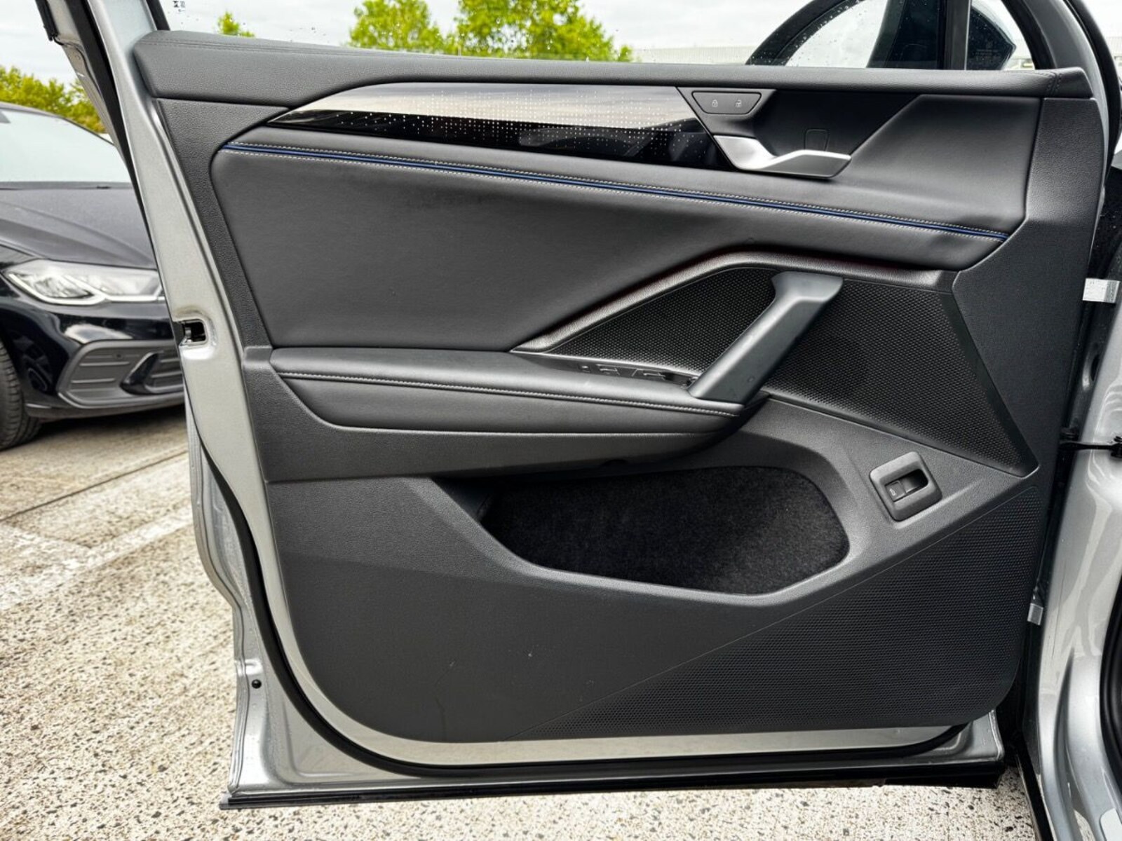 Volkswagen Tiguan – Bild 11