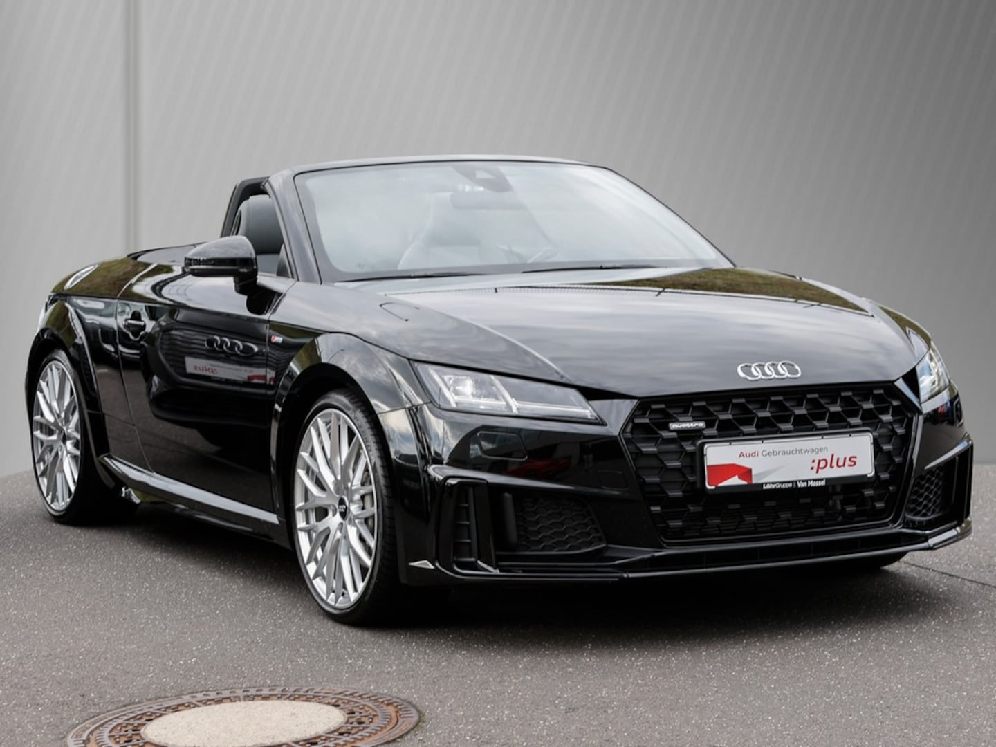 Bild über Audi TT Roadster 45 TFSI quattro S tronic - für weitere Informationen kontaktieren Sie den Audi Partner