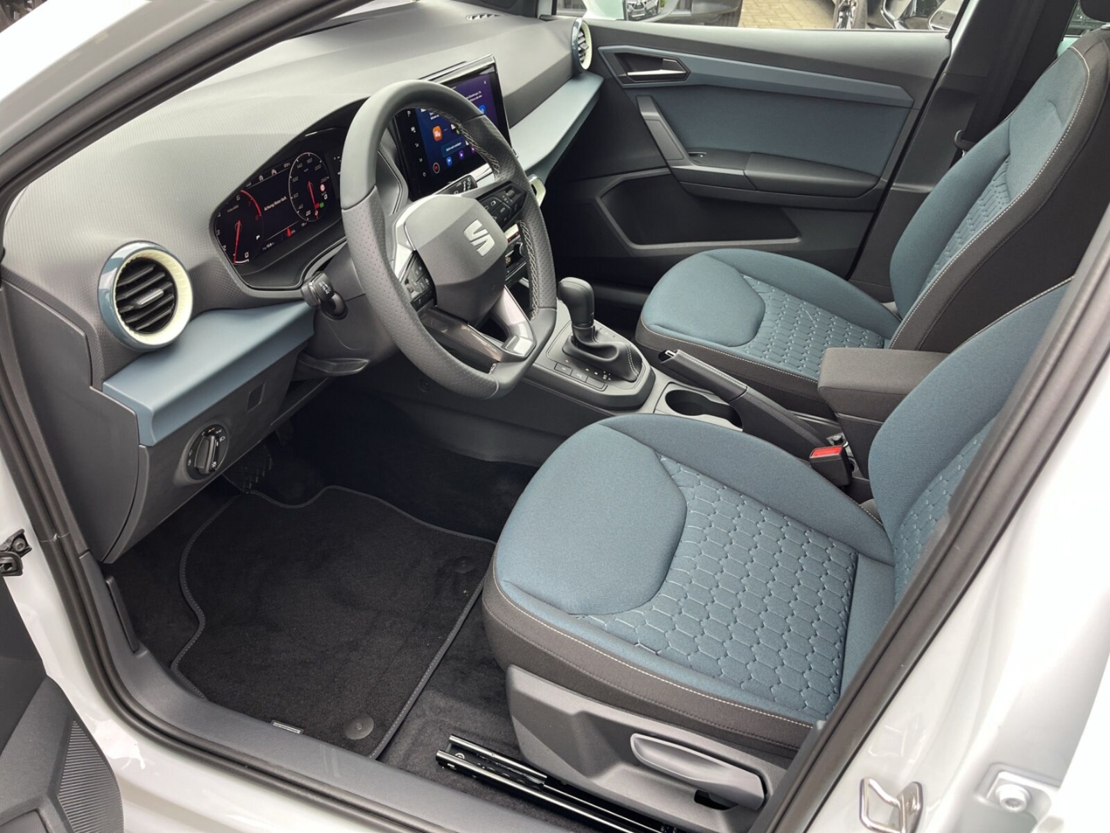 SEAT Ibiza – Bild 8