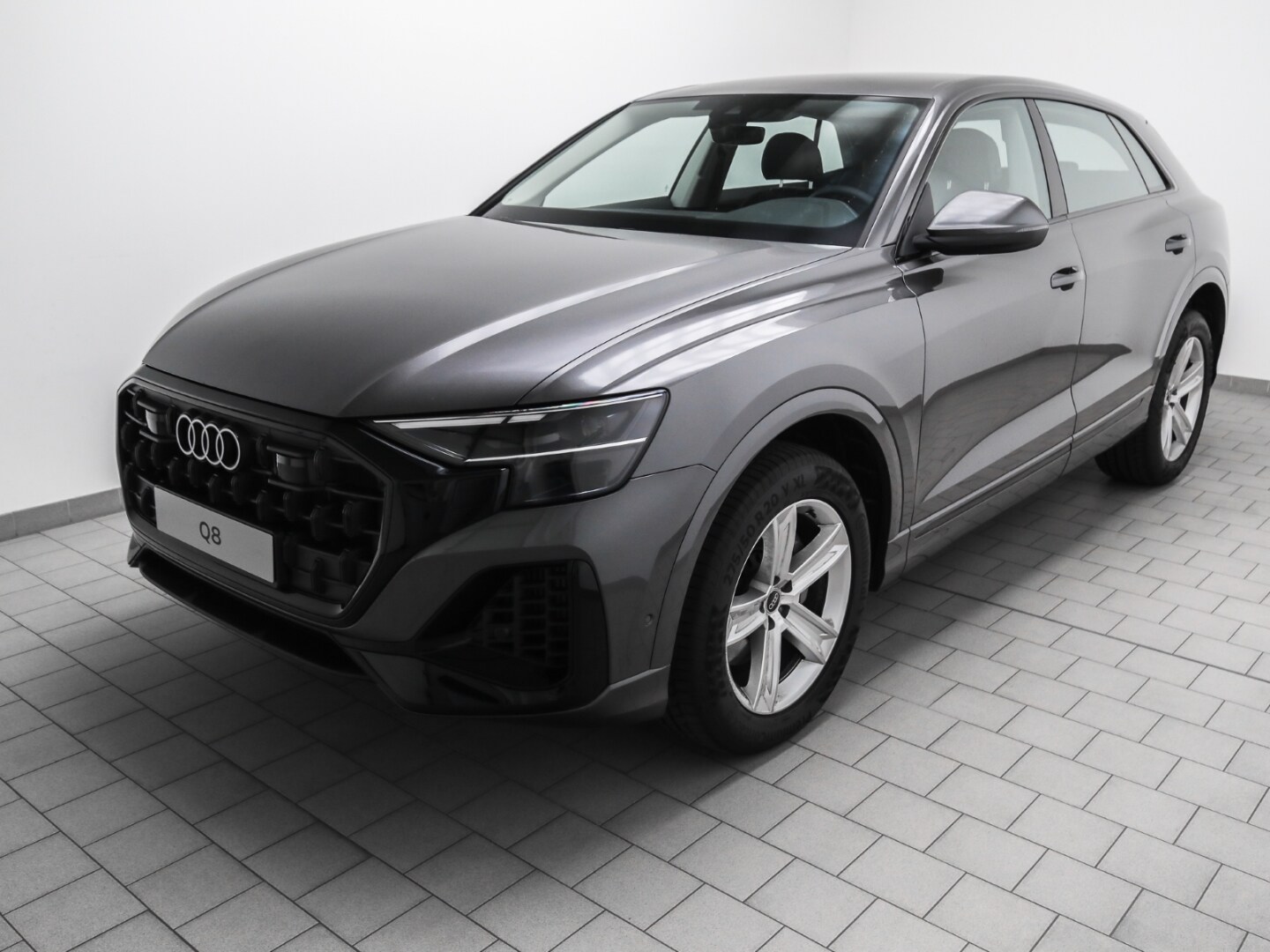 Image about Audi Q8 SUV 55 TFSI quattro tiptronic