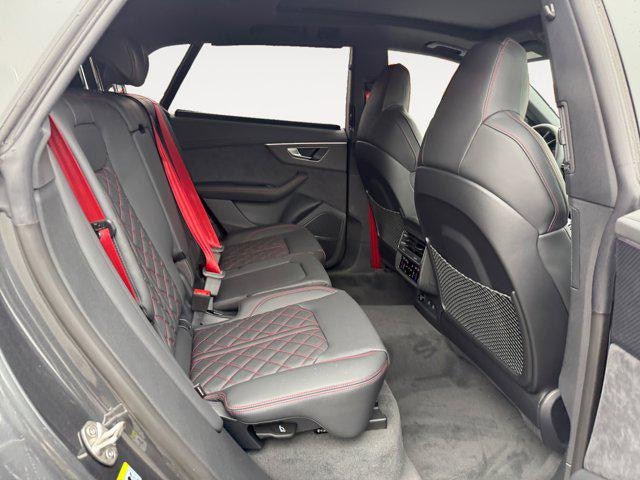 2026 Audi Q8 Prestige - Photo 18