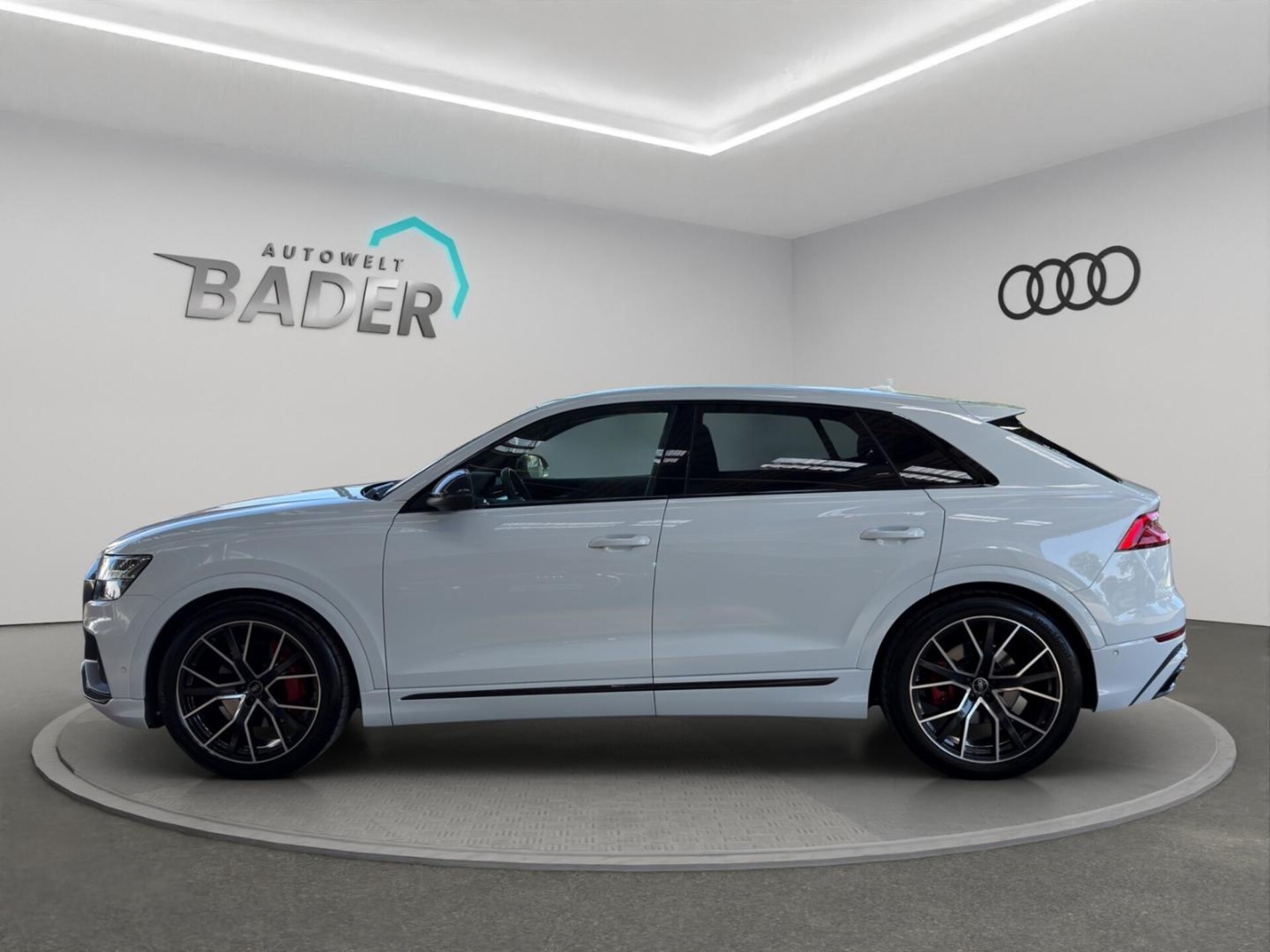 Audi Q8 SUV