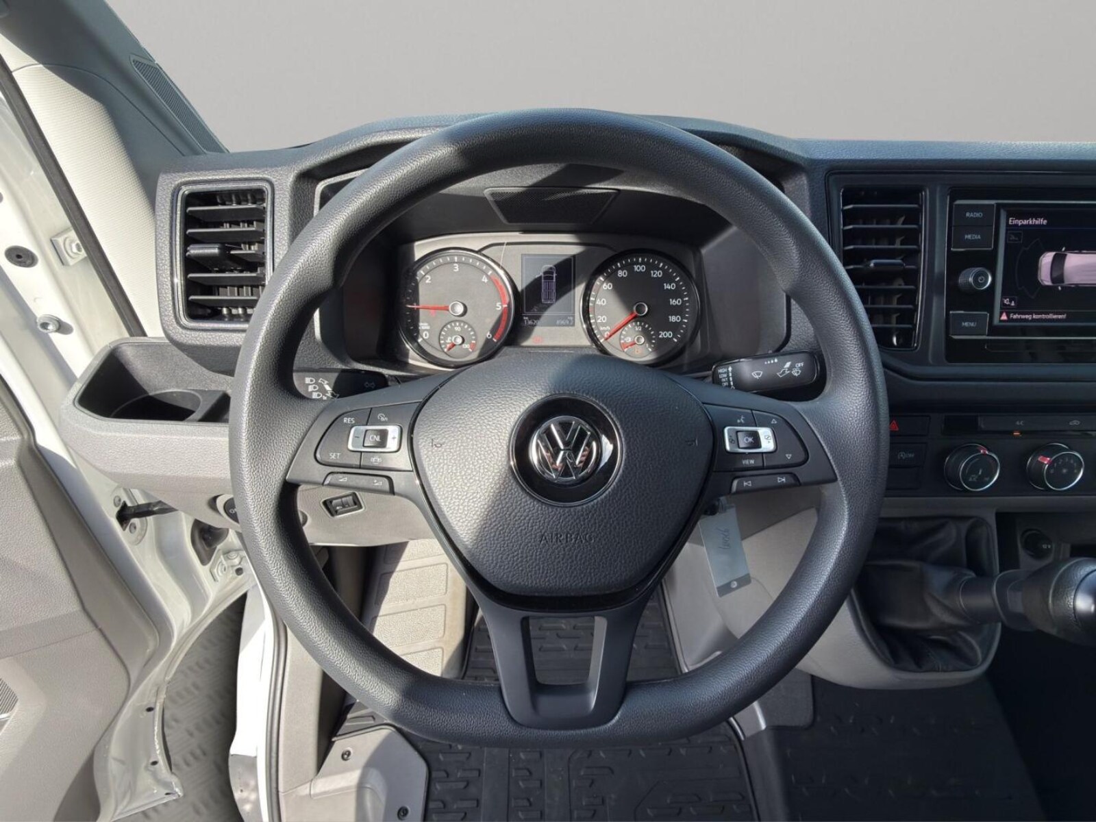 Volkswagen Crafter Kasten mittlerer Radstand – Bild 10