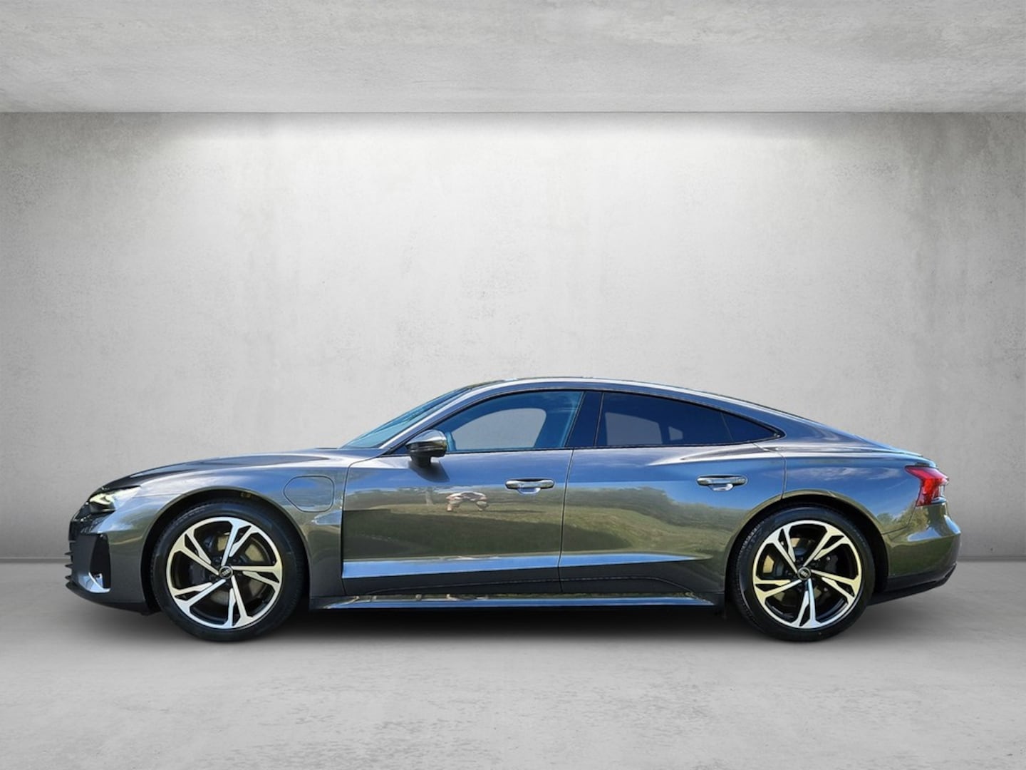 Bild über Audi e-tron GT e-tron quattro - für weitere Informationen kontaktieren Sie den Audi Partner