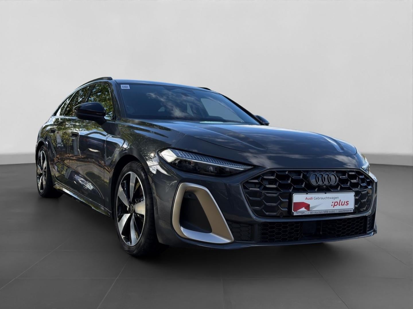 Bild über Audi A5 Avant TDI quattro 150 kW S tronic - für weitere Informationen kontaktieren Sie den Audi Partner
