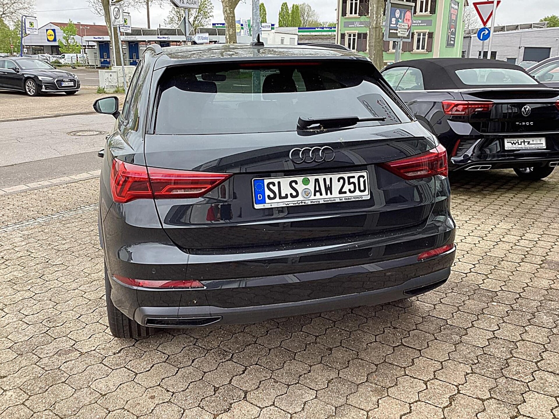 Audi Q3 SUV advanced