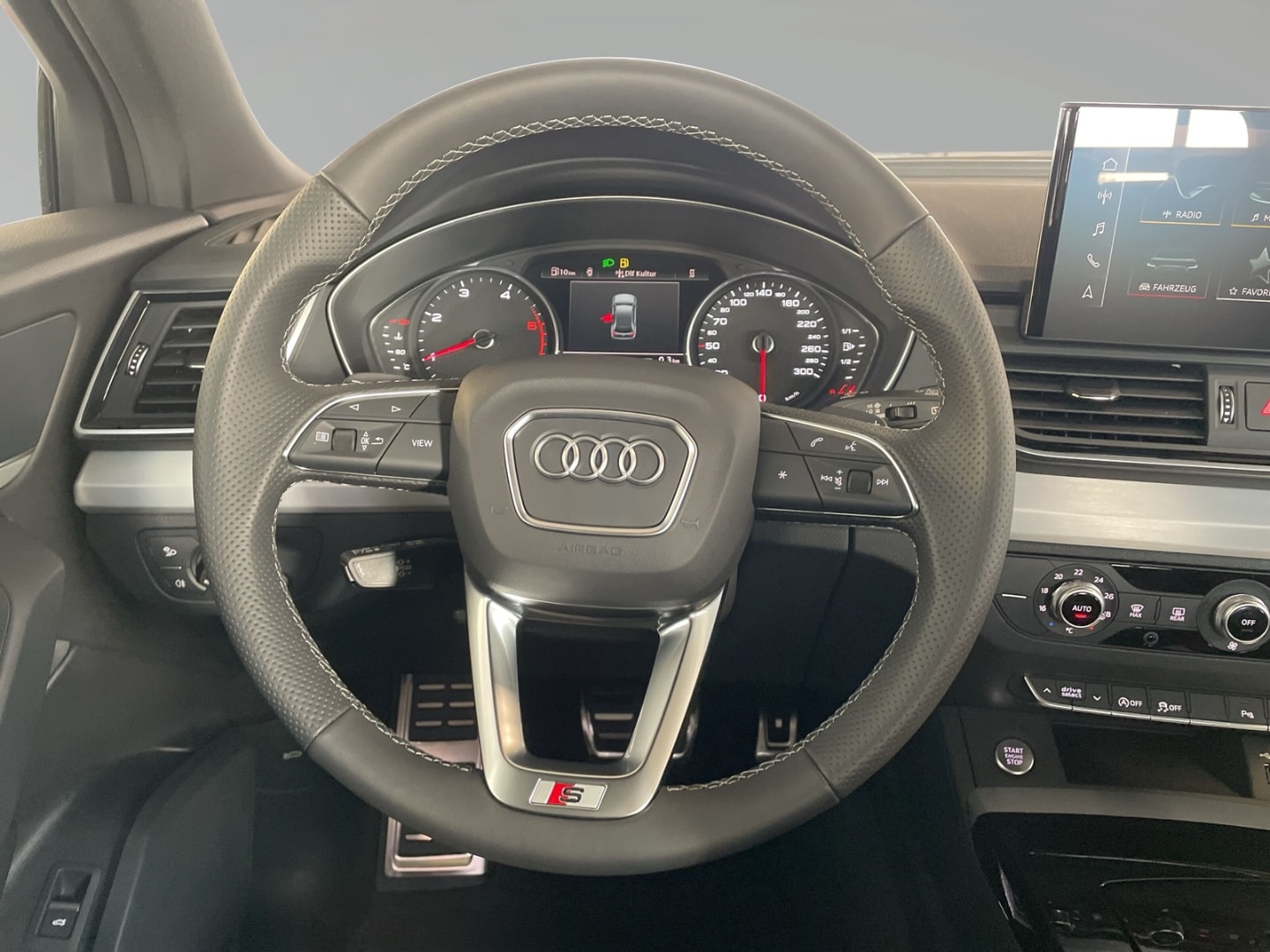 Bild über Audi Q5 40 TDI quattro S tronic - für weitere Informationen kontaktieren Sie den Audi Partner