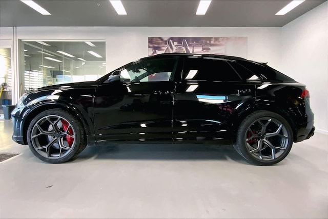 2026 Audi RS Q8 SUV performance