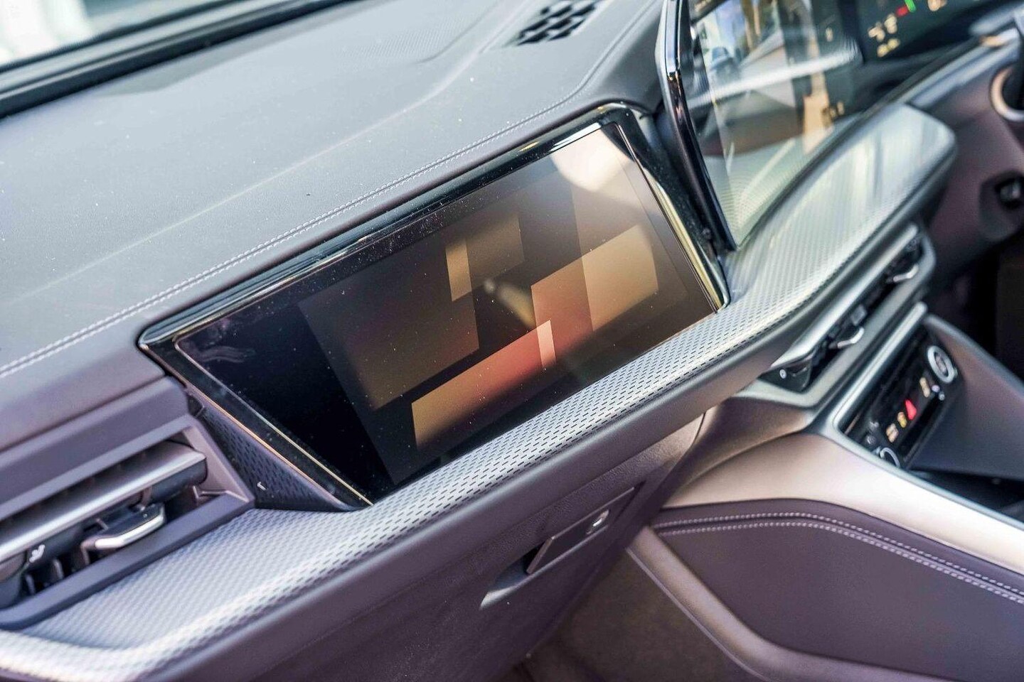 Image about Audi Q5 Sportback e-hybrid quattro S tronic