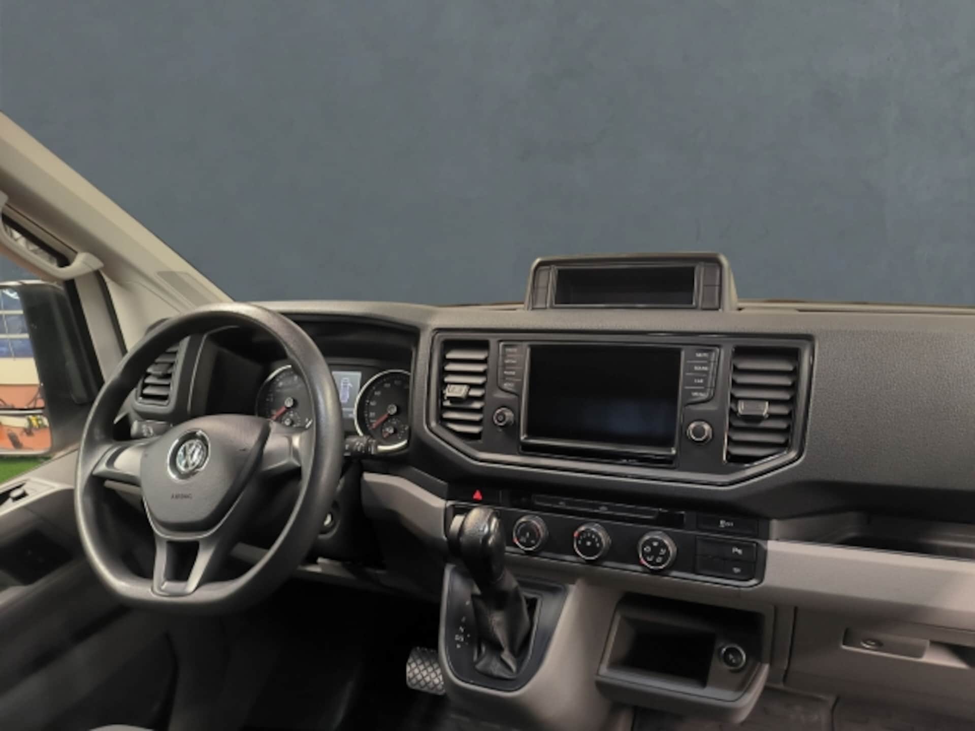 Volkswagen Crafter Kasten langer Radstand