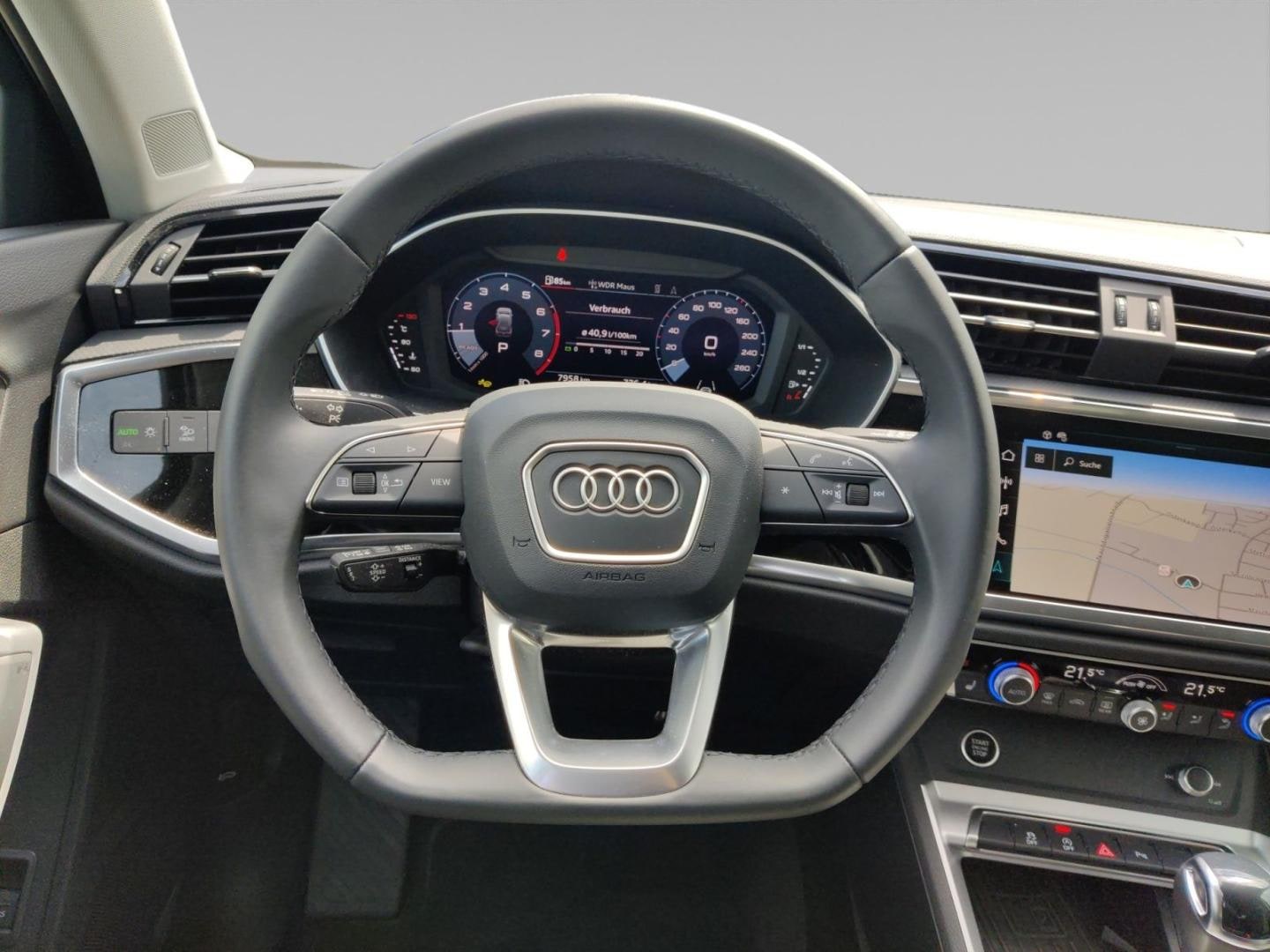 Bild über Audi Q3 TFSI quattro 140 kW S tronic - für weitere Informationen kontaktieren Sie den Audi Partner