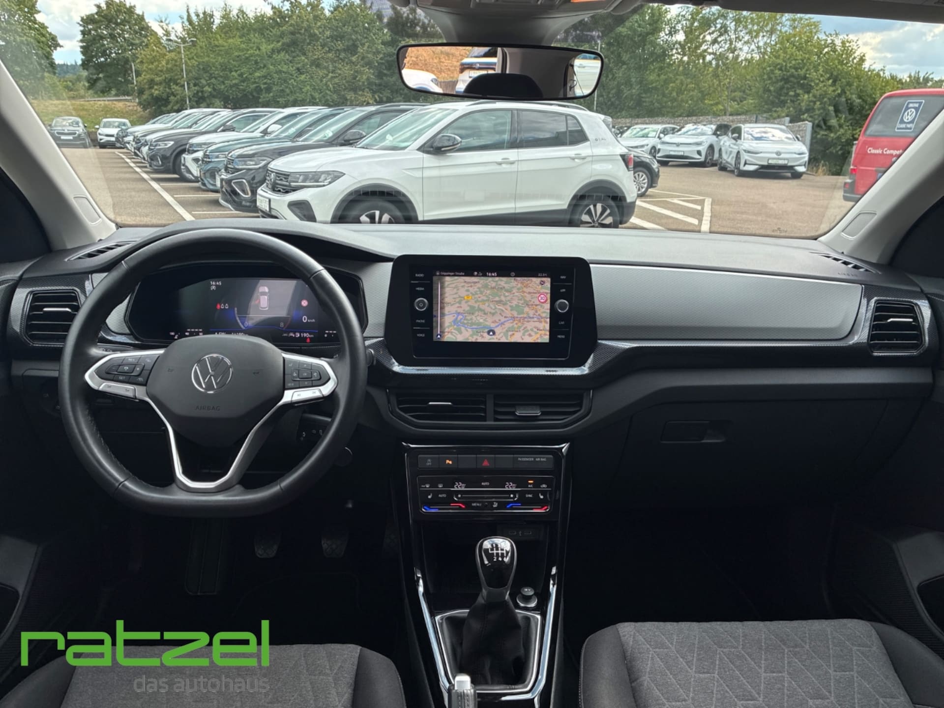 Volkswagen T-Cross Life
