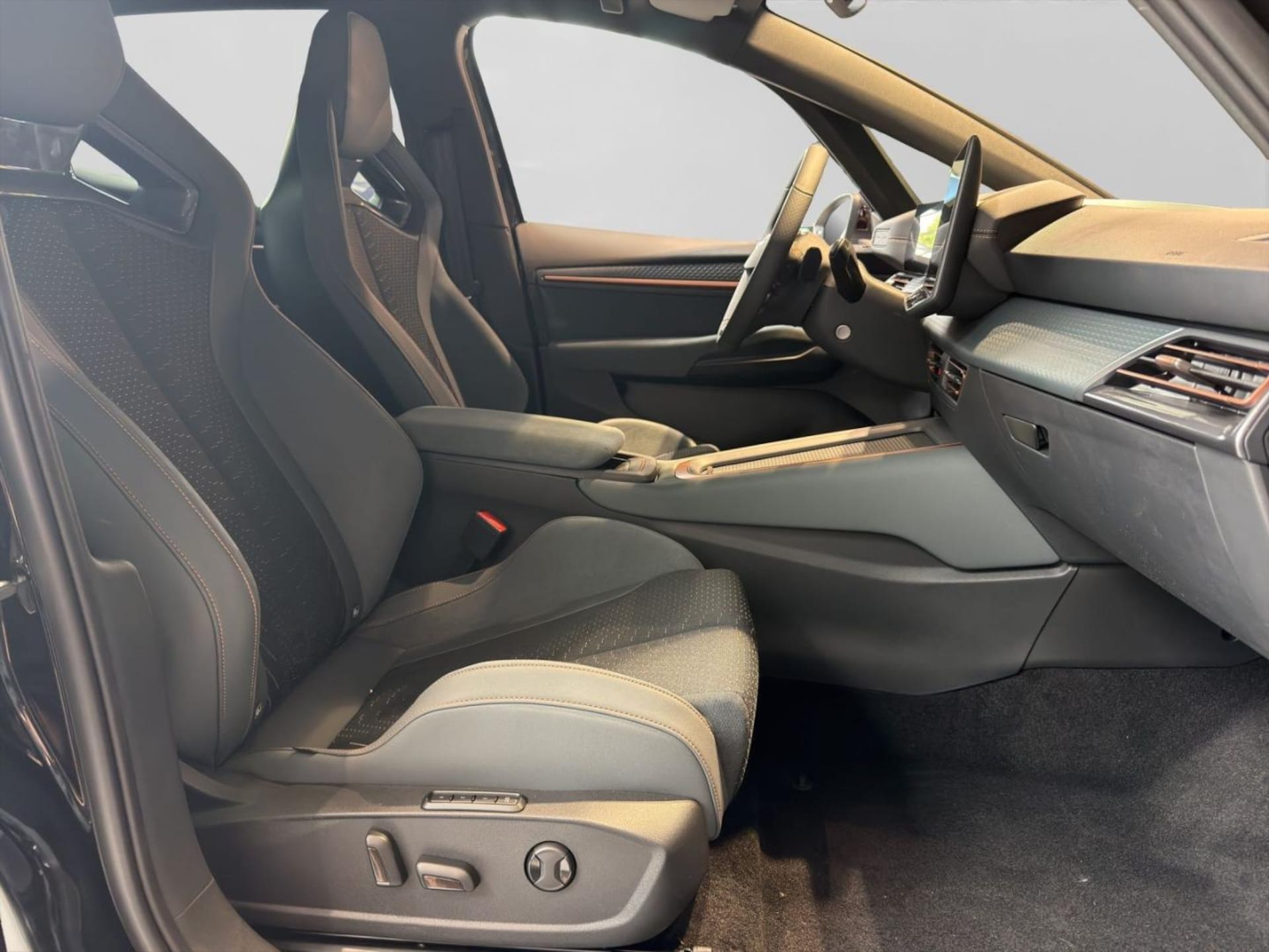 CUPRA Born VZ