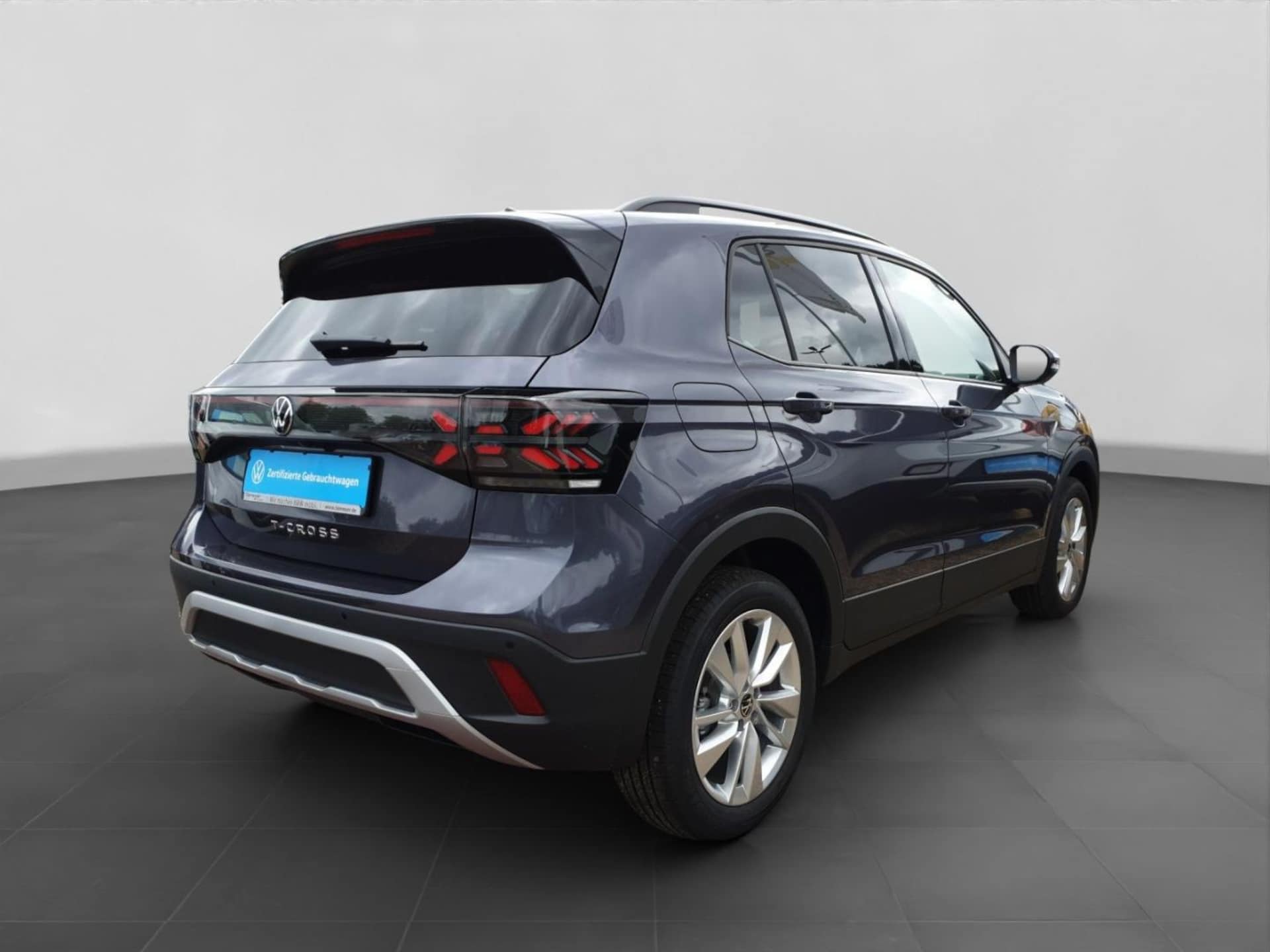 Volkswagen T-Cross Life