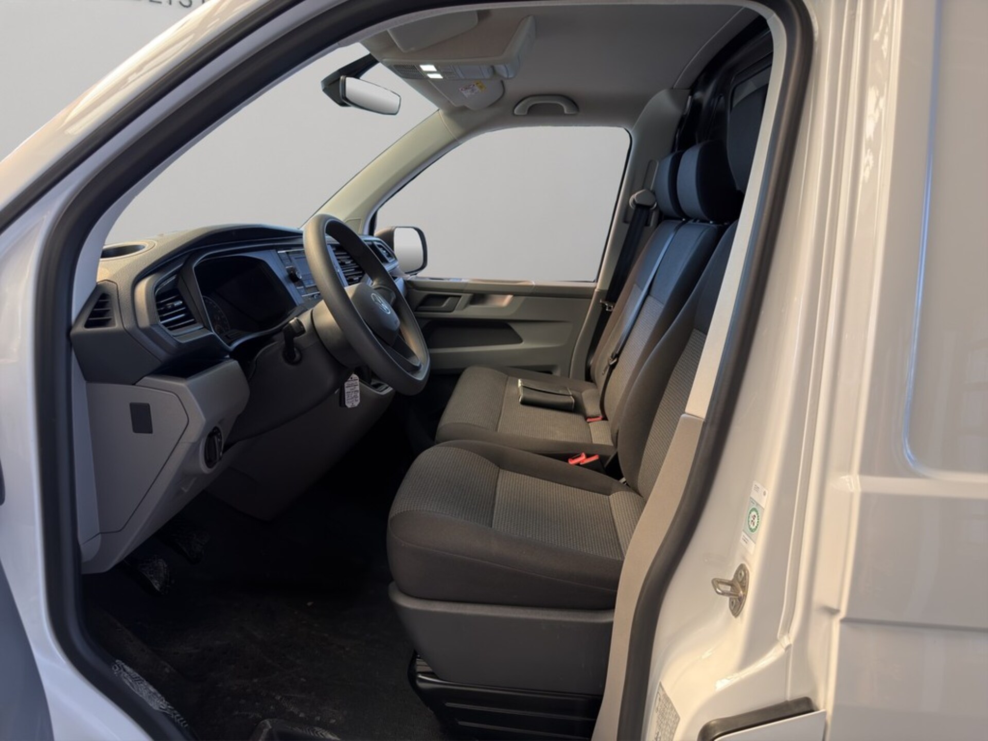 Volkswagen T6.1 Transporter Kasten kurzer Radstand