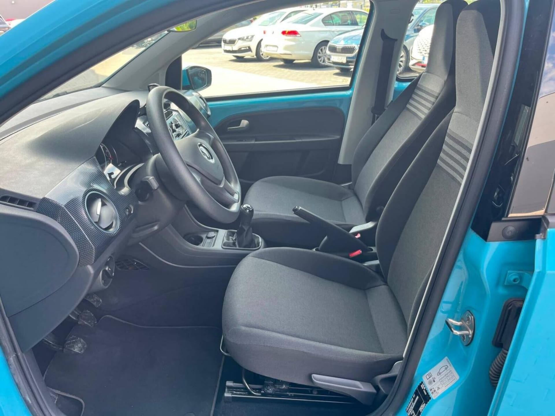 Volkswagen up!
