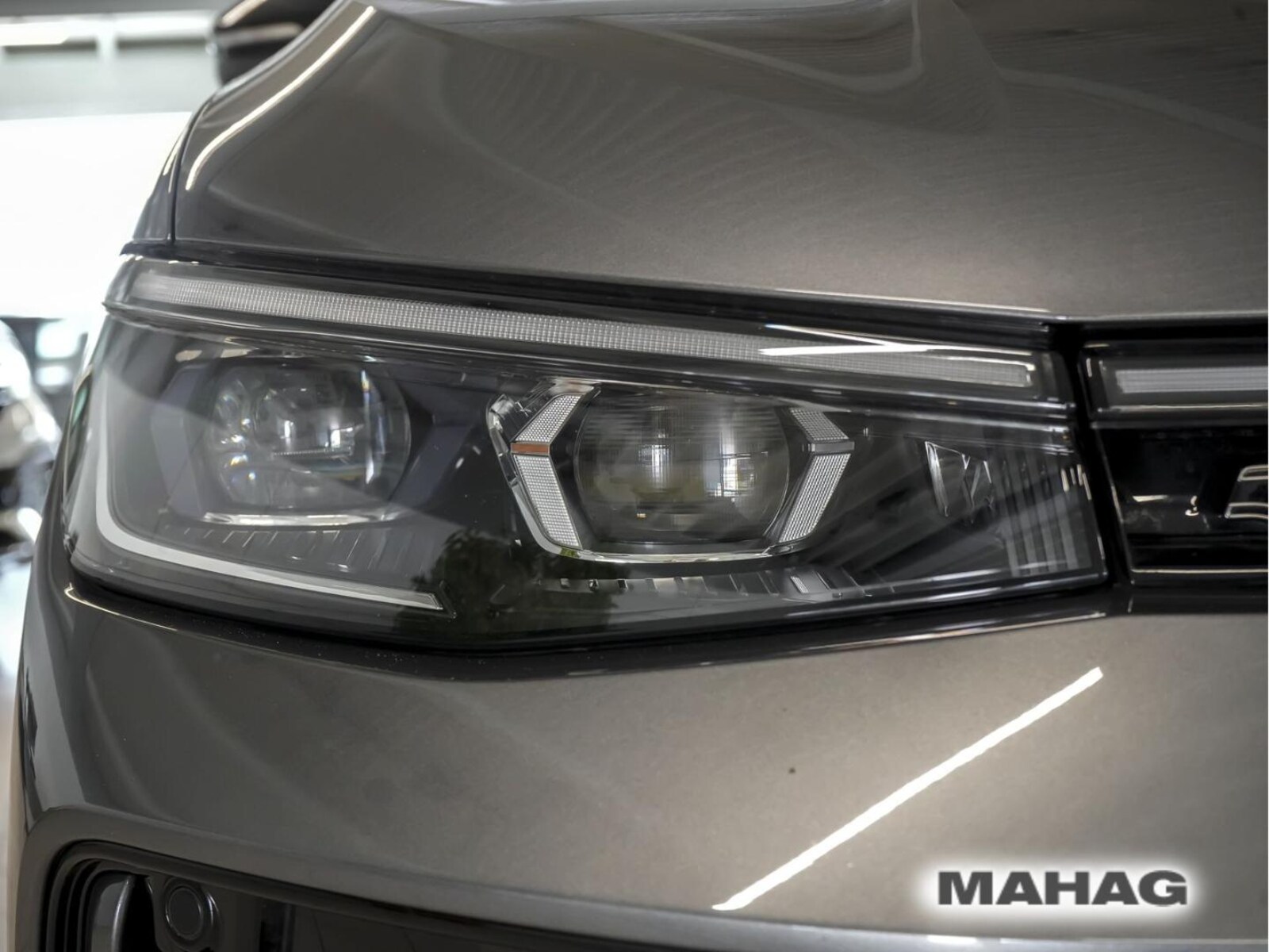 Volkswagen Passat – Bild 8
