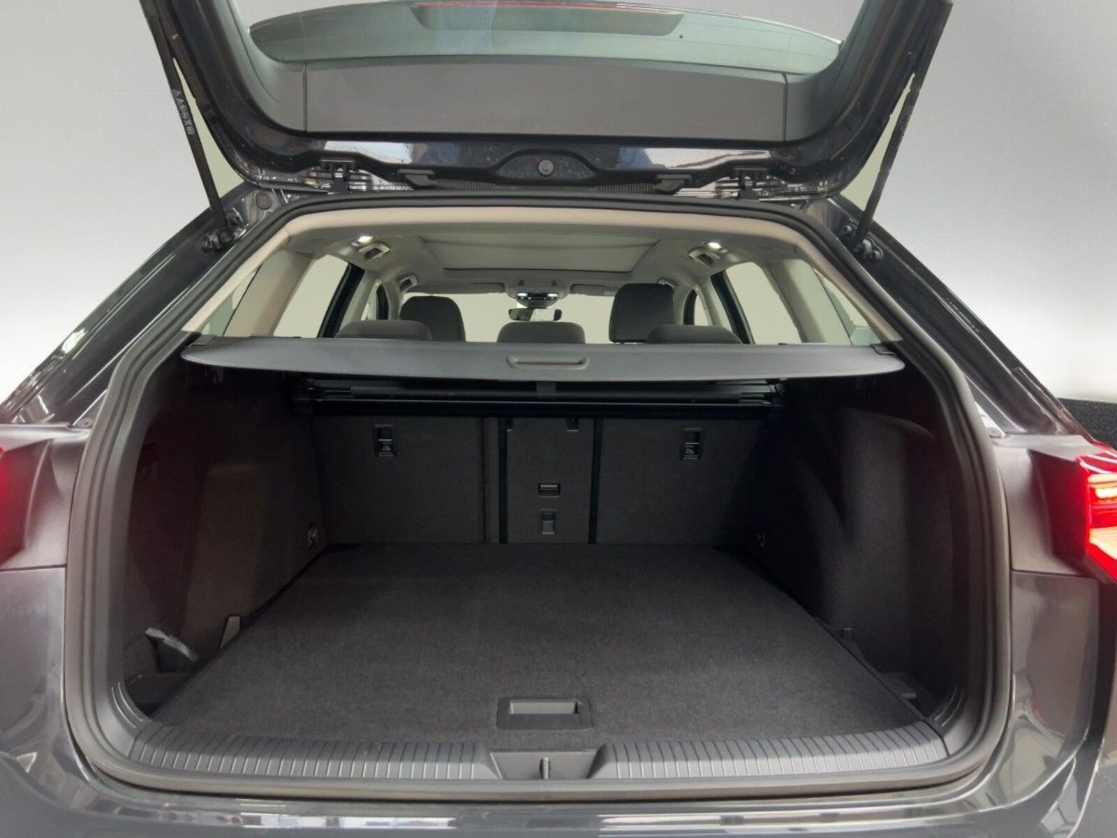 Volkswagen Golf Variant – Bild 7