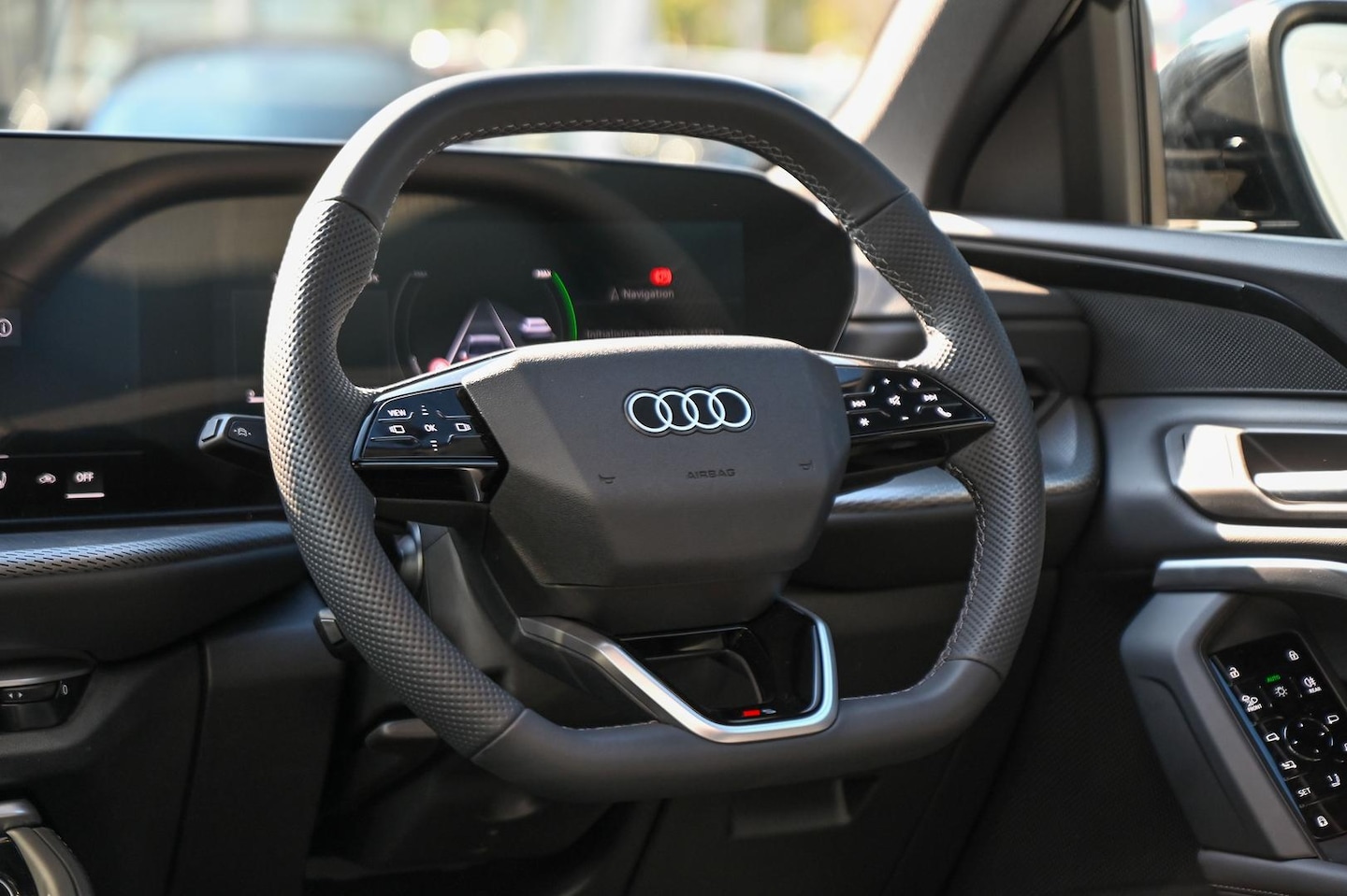 Image about Audi Q5 SUV e-hybrid quattro S tronic