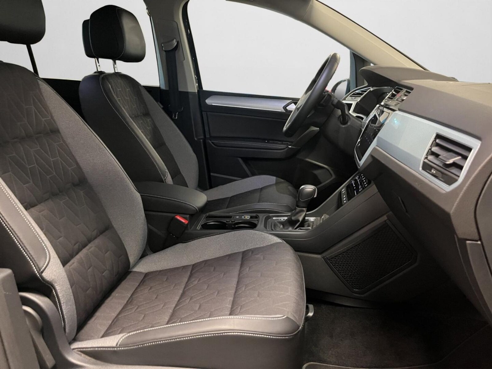 Volkswagen Touran – Bild 4
