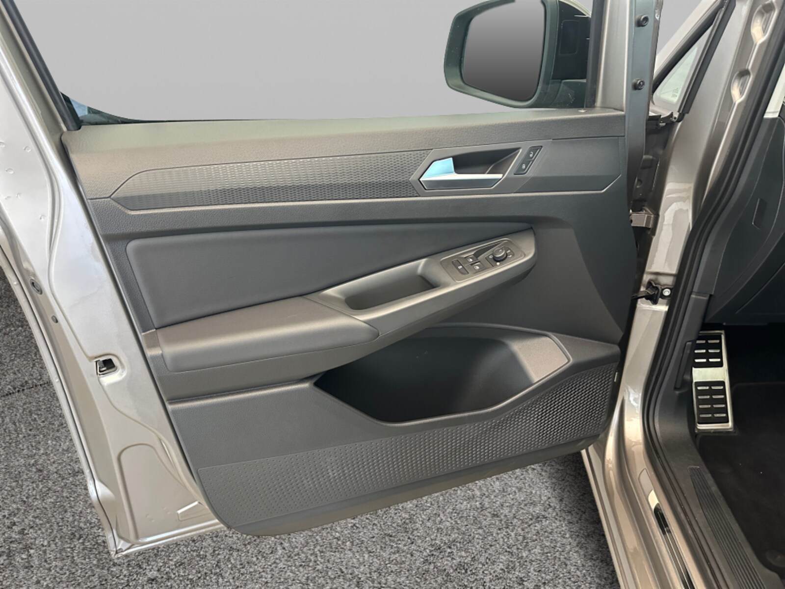 Volkswagen Caddy – Bild 9