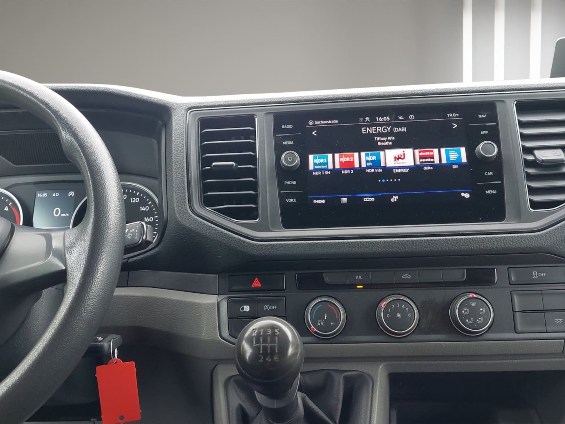 Volkswagen Crafter Kasten mittlerer Radstand