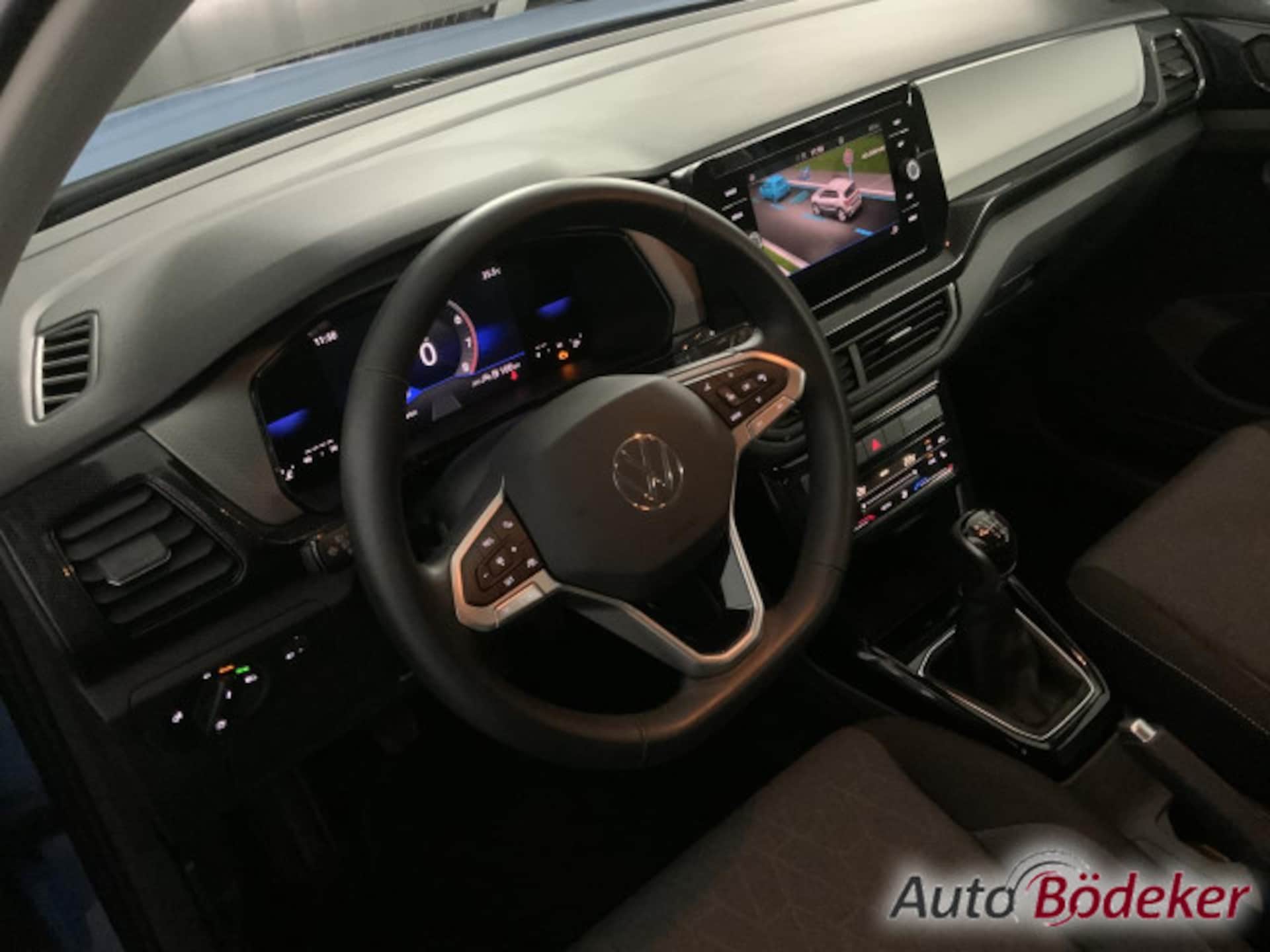 Volkswagen T-Cross Life