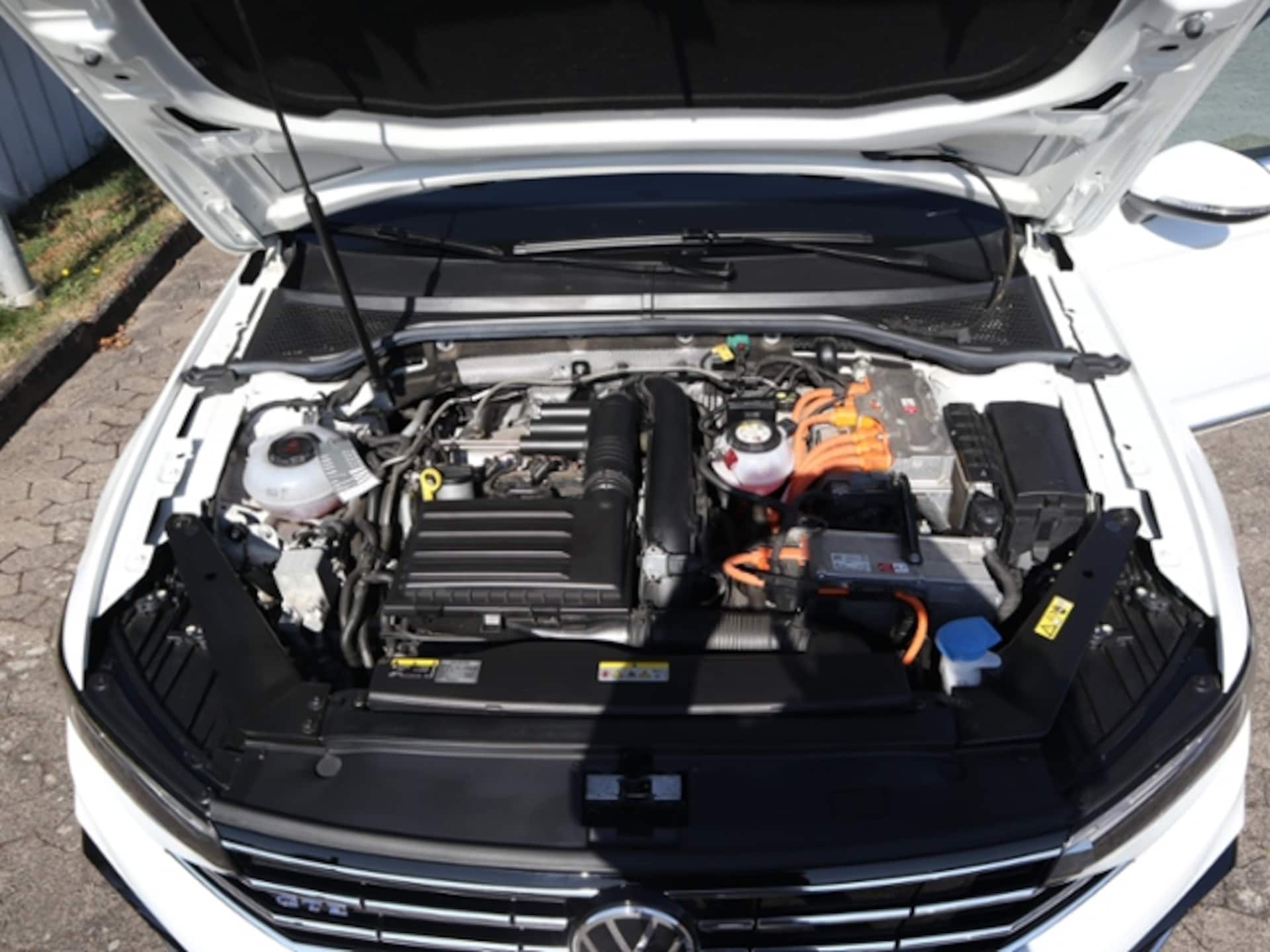 Volkswagen Passat Variant GTE