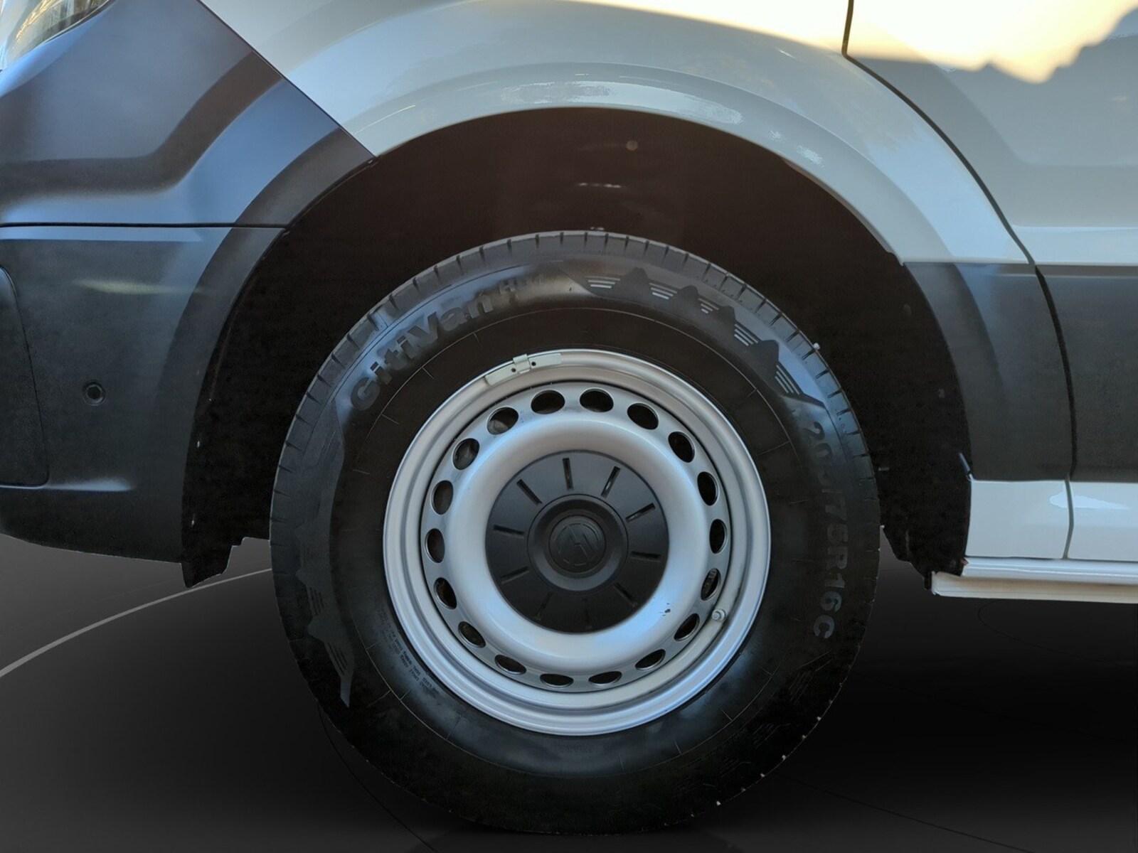 Volkswagen Crafter Kasten mittlerer Radstand – Bild 19