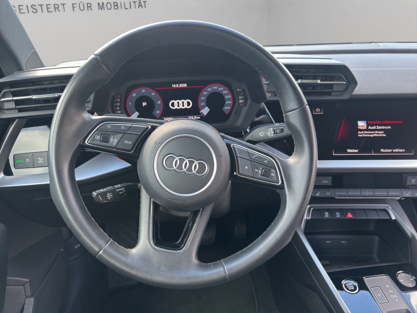 Bild über Audi A3 Limousine advanced 30 TDI S tronic - für weitere Informationen kontaktieren Sie den Audi Partner