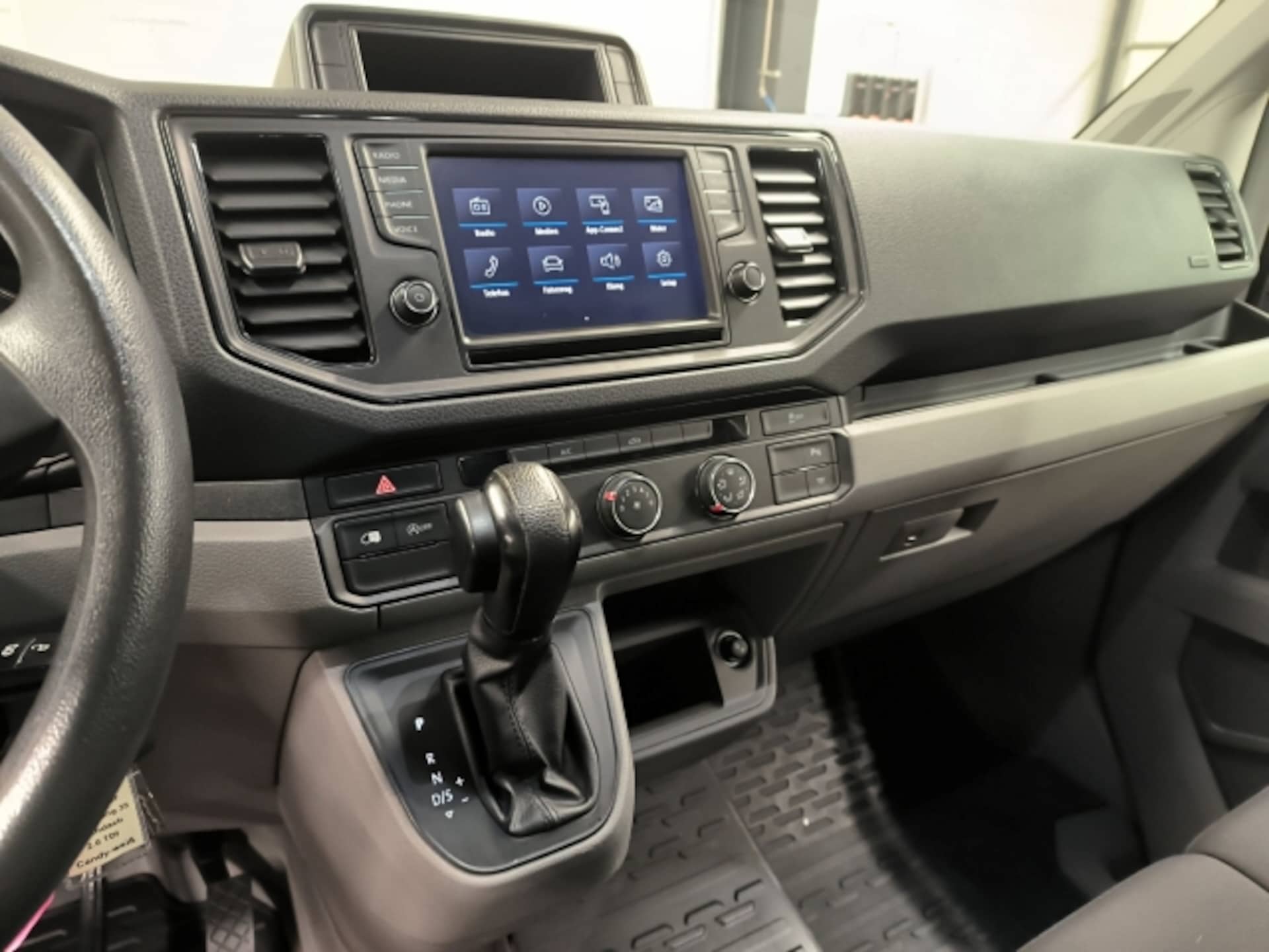 Volkswagen Crafter Kasten langer Radstand