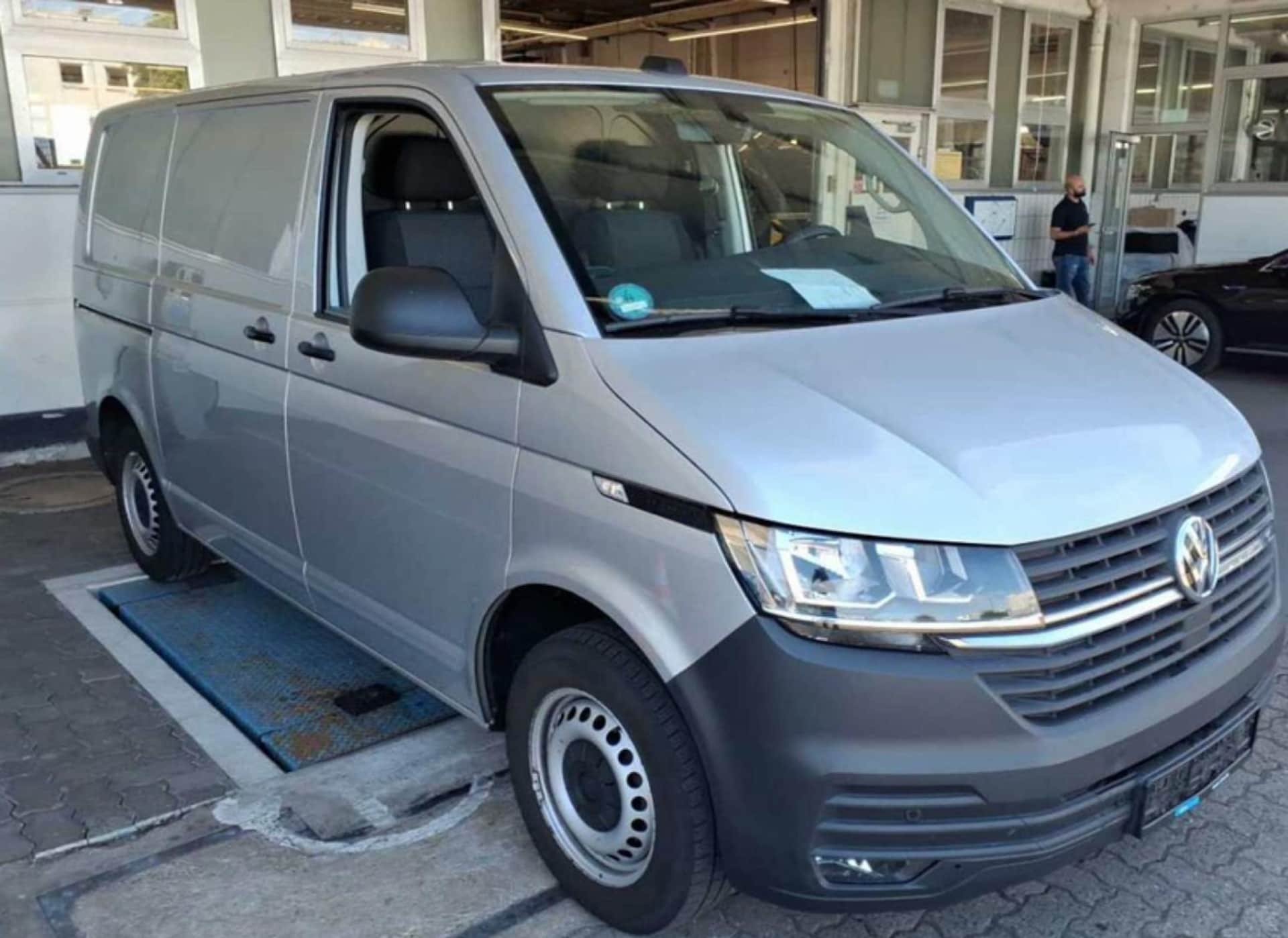 Volkswagen T6.1 Transporter Kasten kurzer Radstand