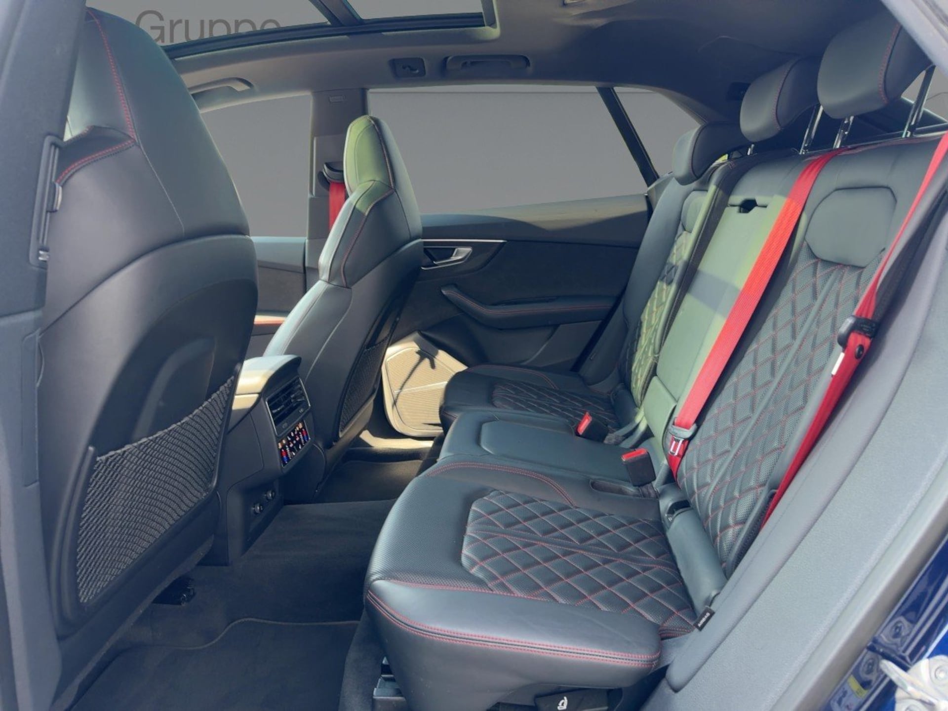 Audi SQ8 SUV