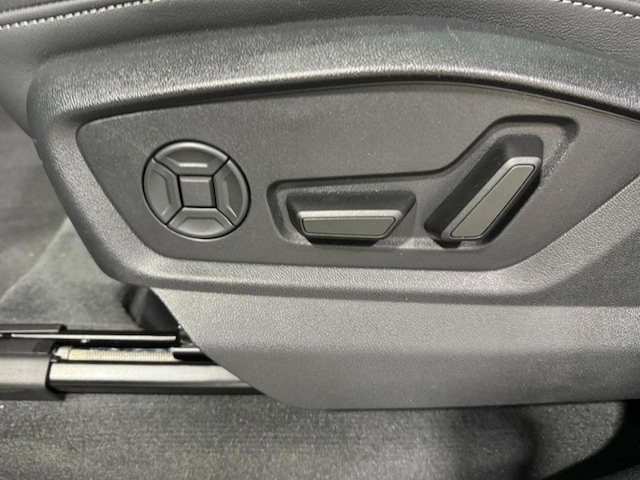 2026 Audi Q8 Premium Plus - Photo 31