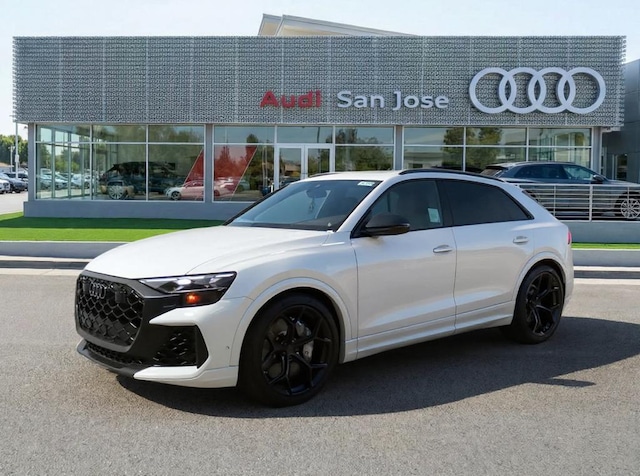 Photo of 2026 Audi RS Q8 SUV performance